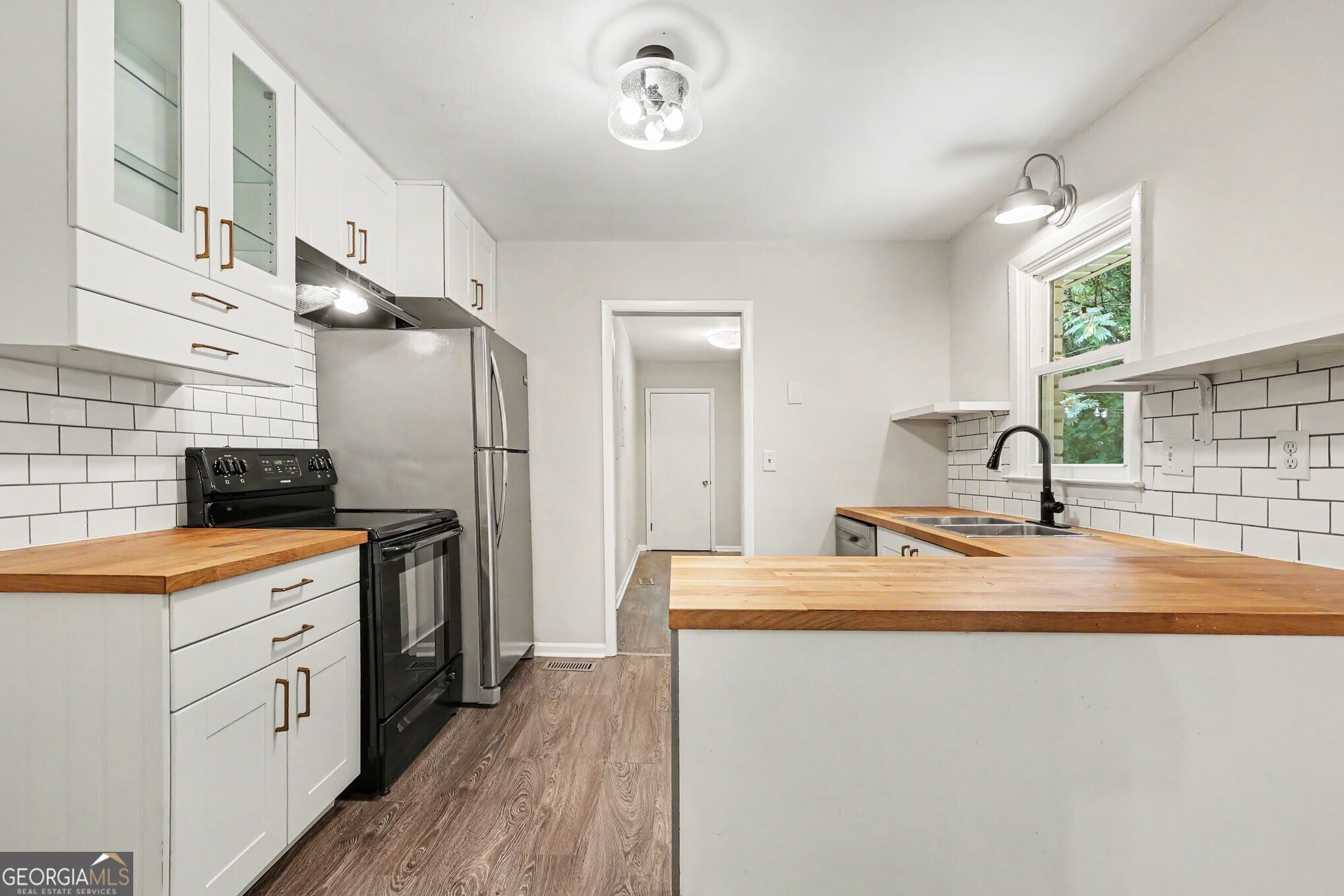 4119 Radcliffe Court