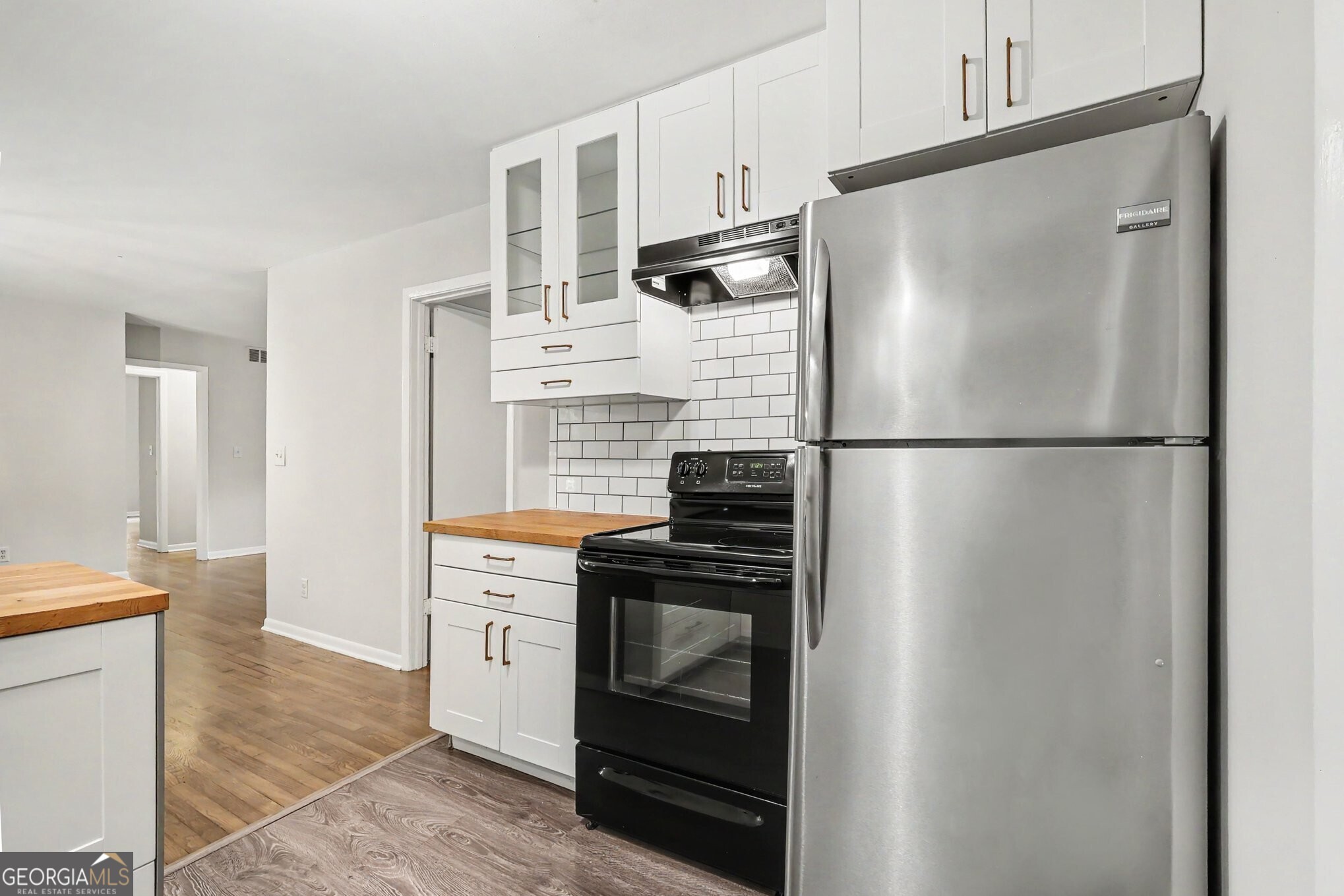 4119 Radcliffe Court