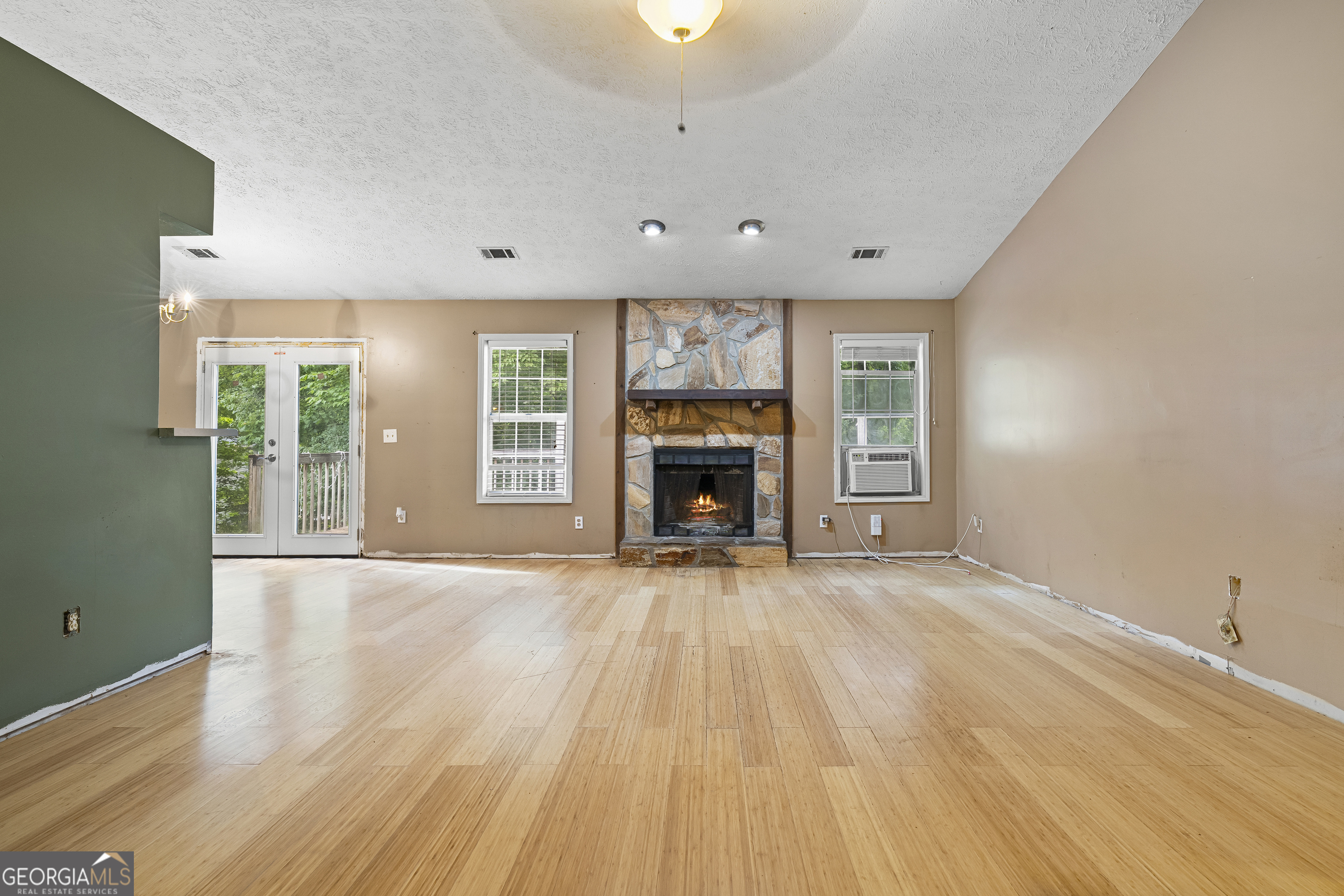 1406 River Landing Way