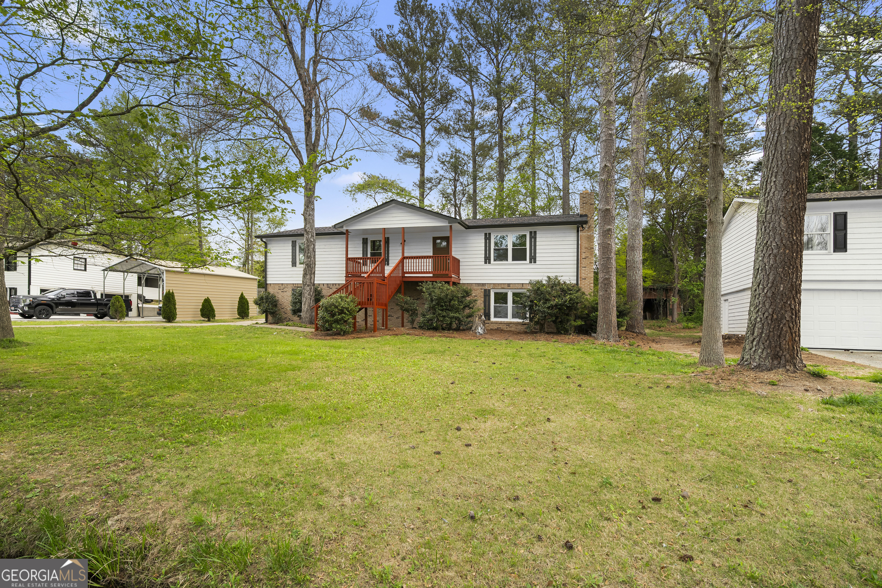 1597 Sprayberry Drive