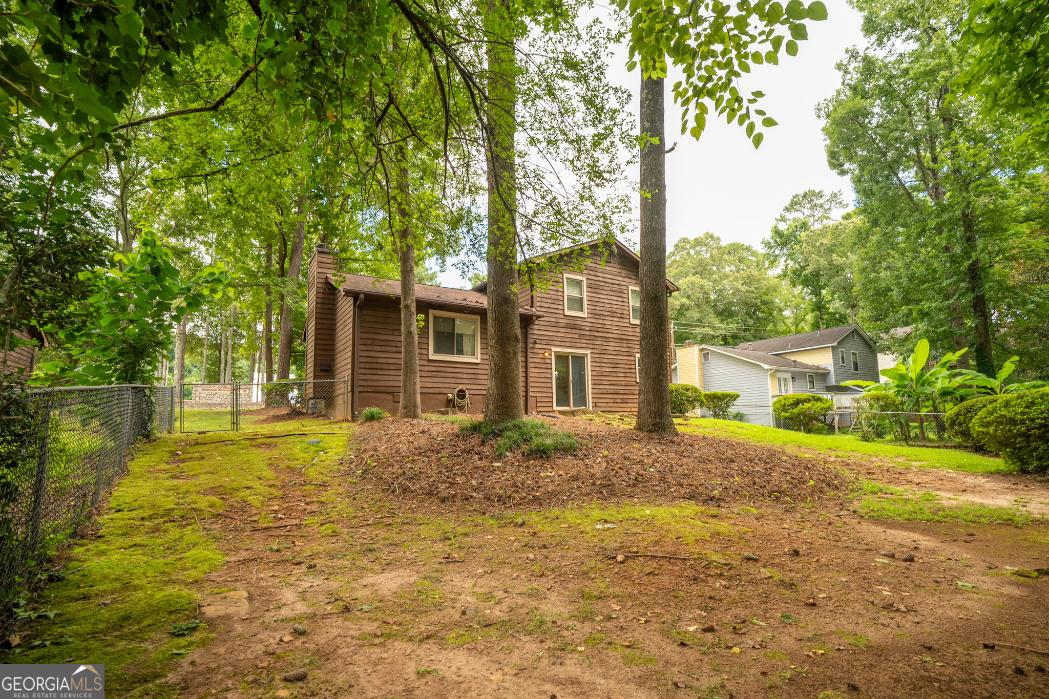 724 Ridge Avenue