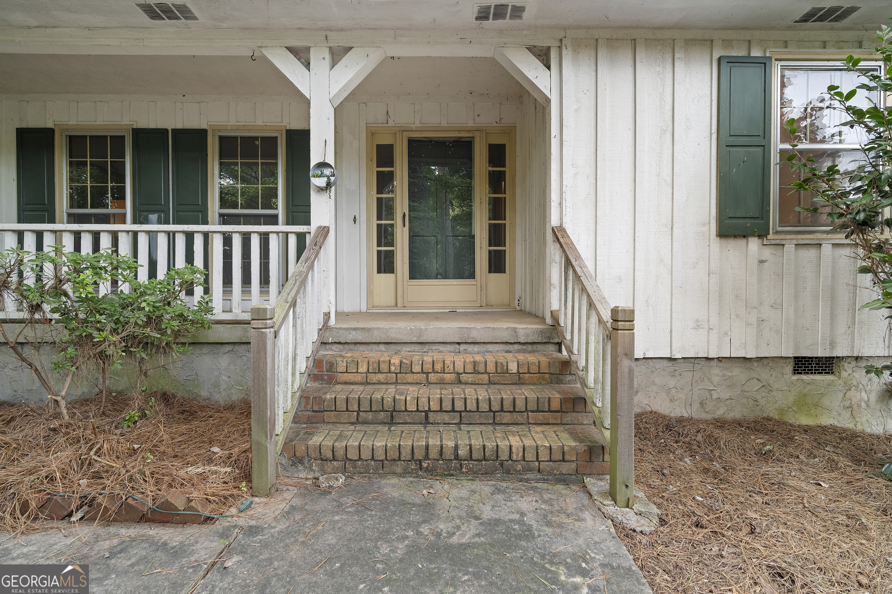 495 Huntington Drive