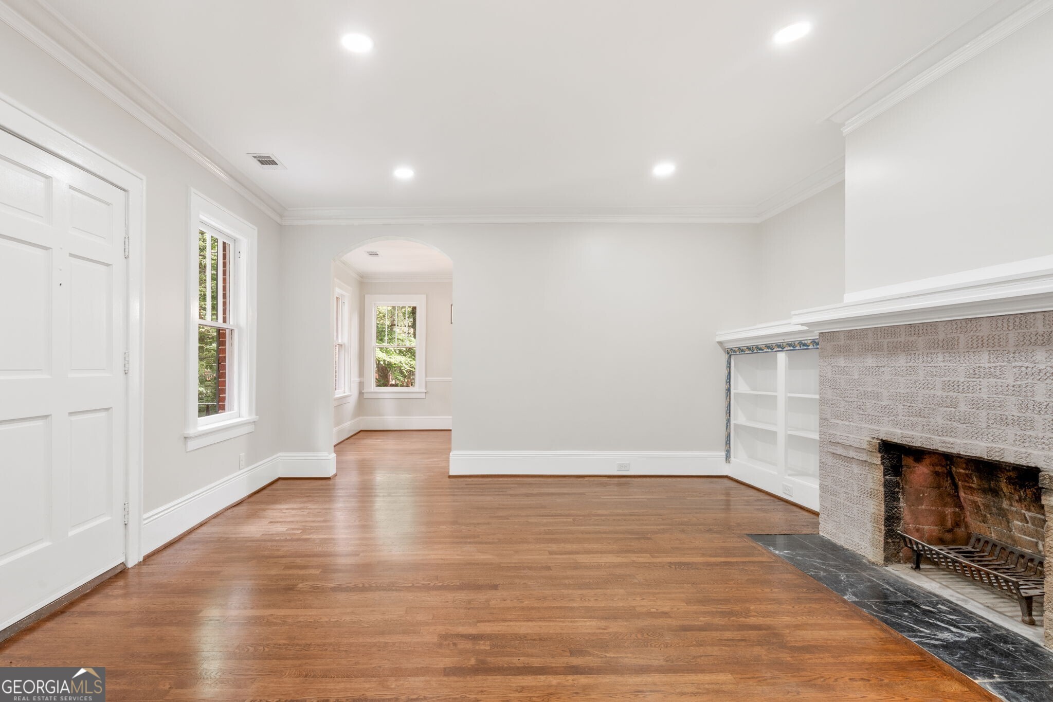 443 Burlington Rd Ne