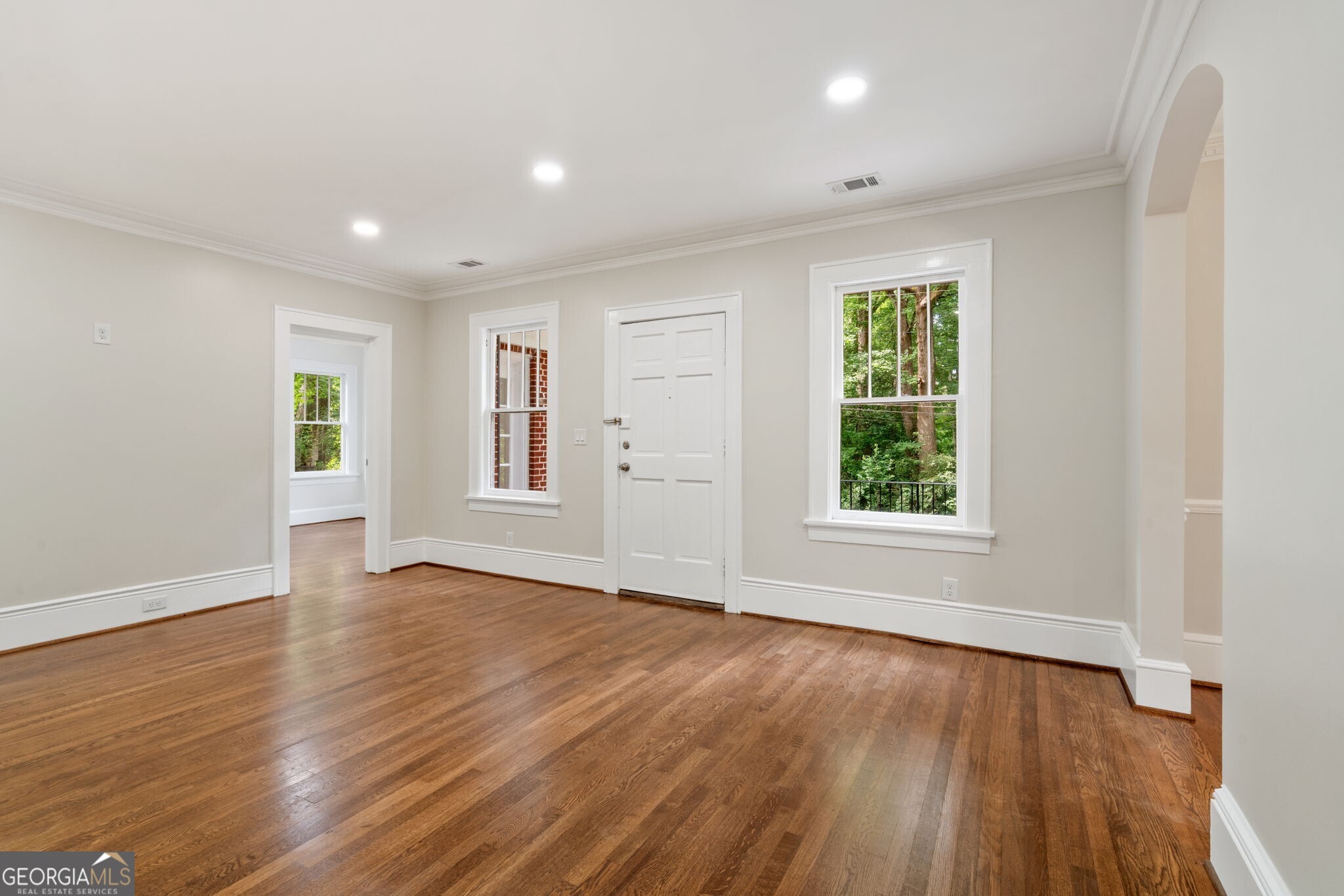 443 Burlington Rd Ne