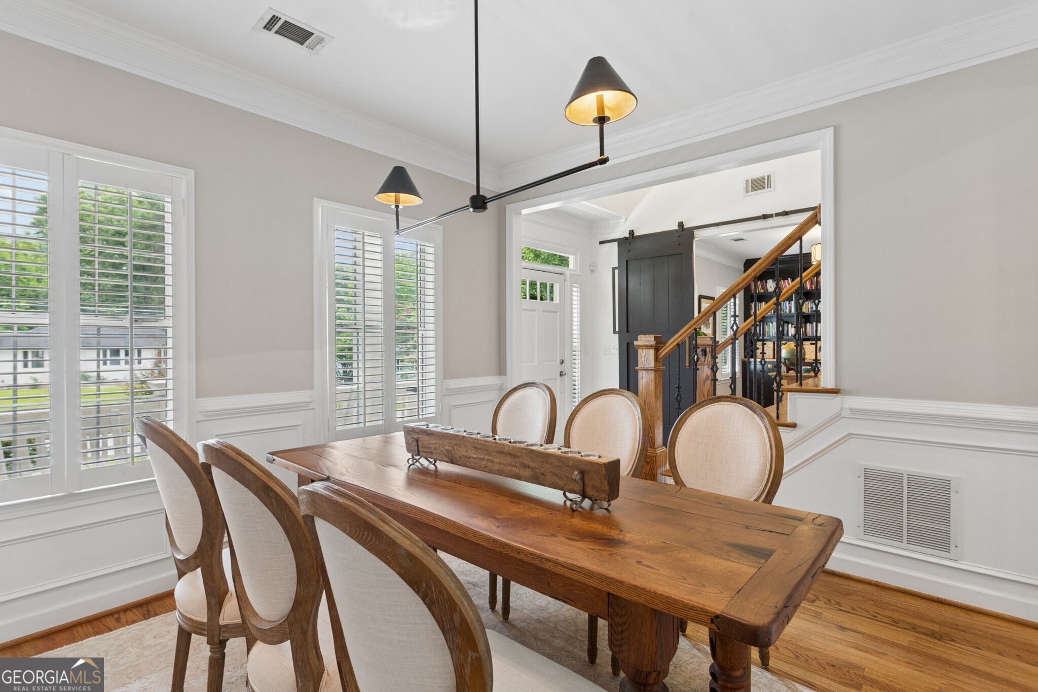 1875 La Dawn Lane NW