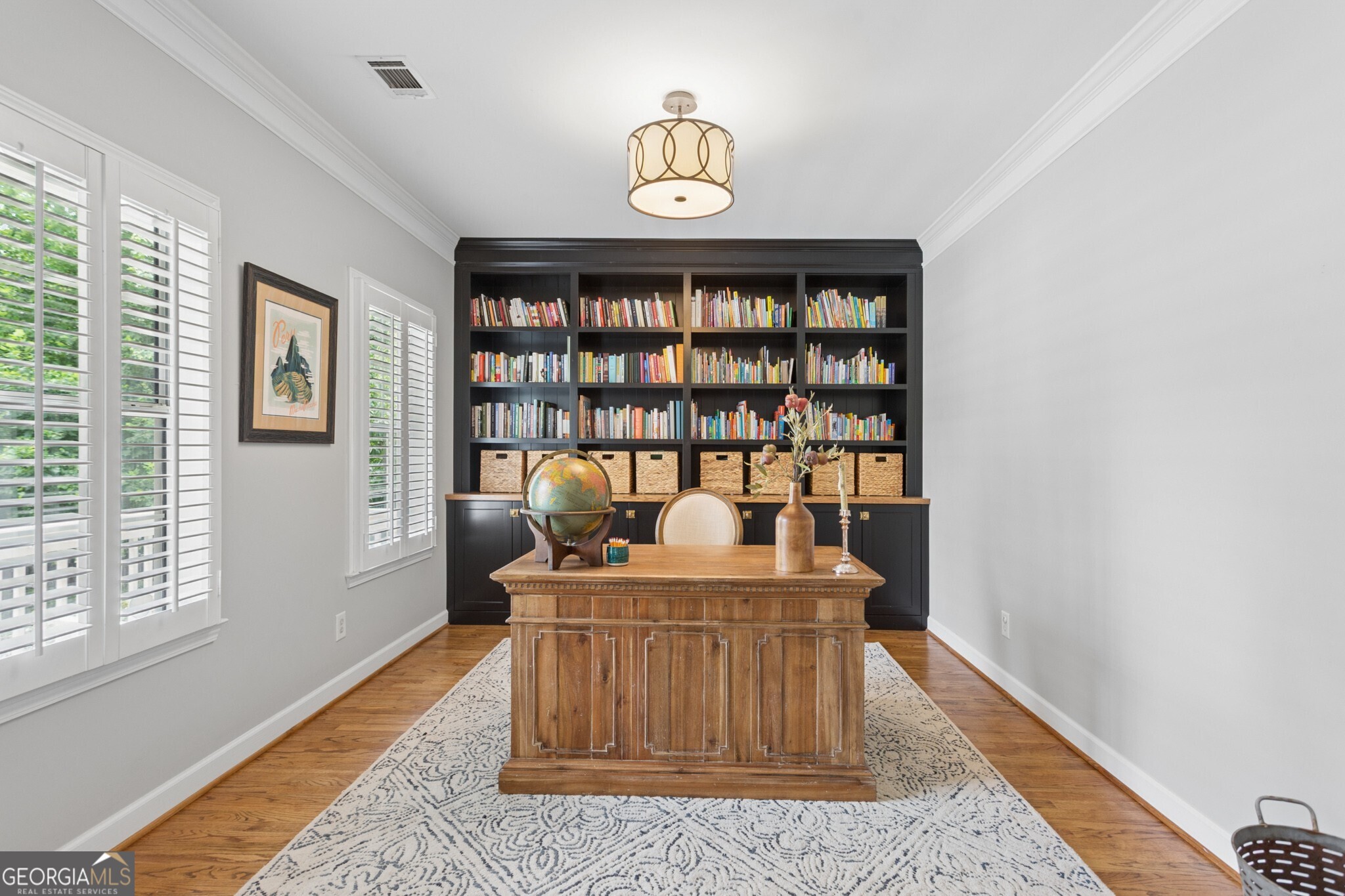 1875 La Dawn Lane NW
