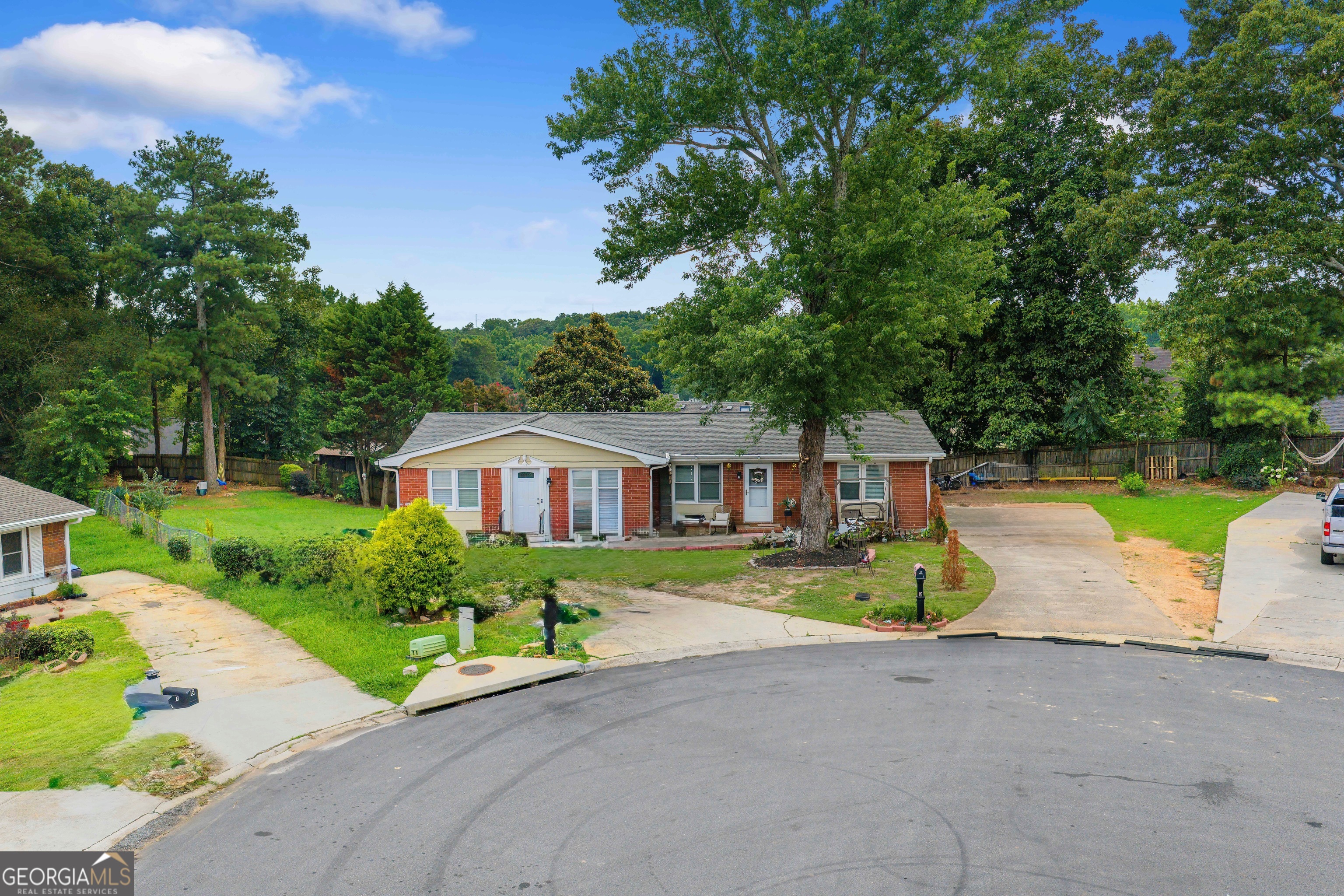 3292 Duluth Pines N