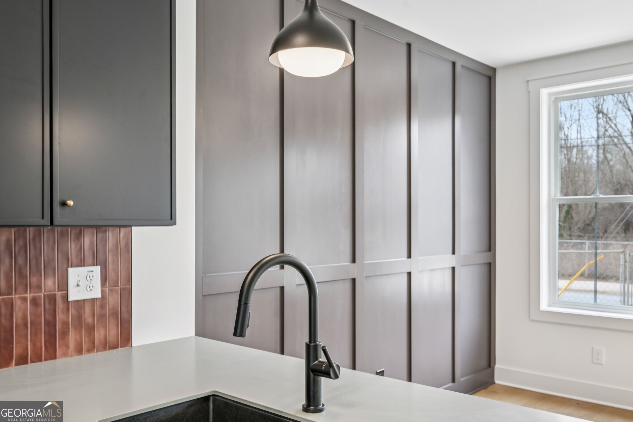 1160 Boulevard SE # 10