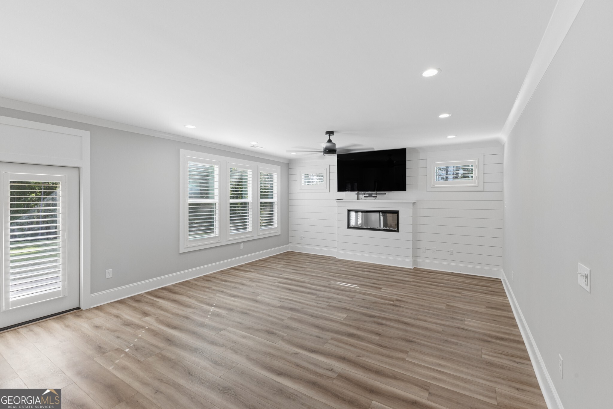 33 Ryeland