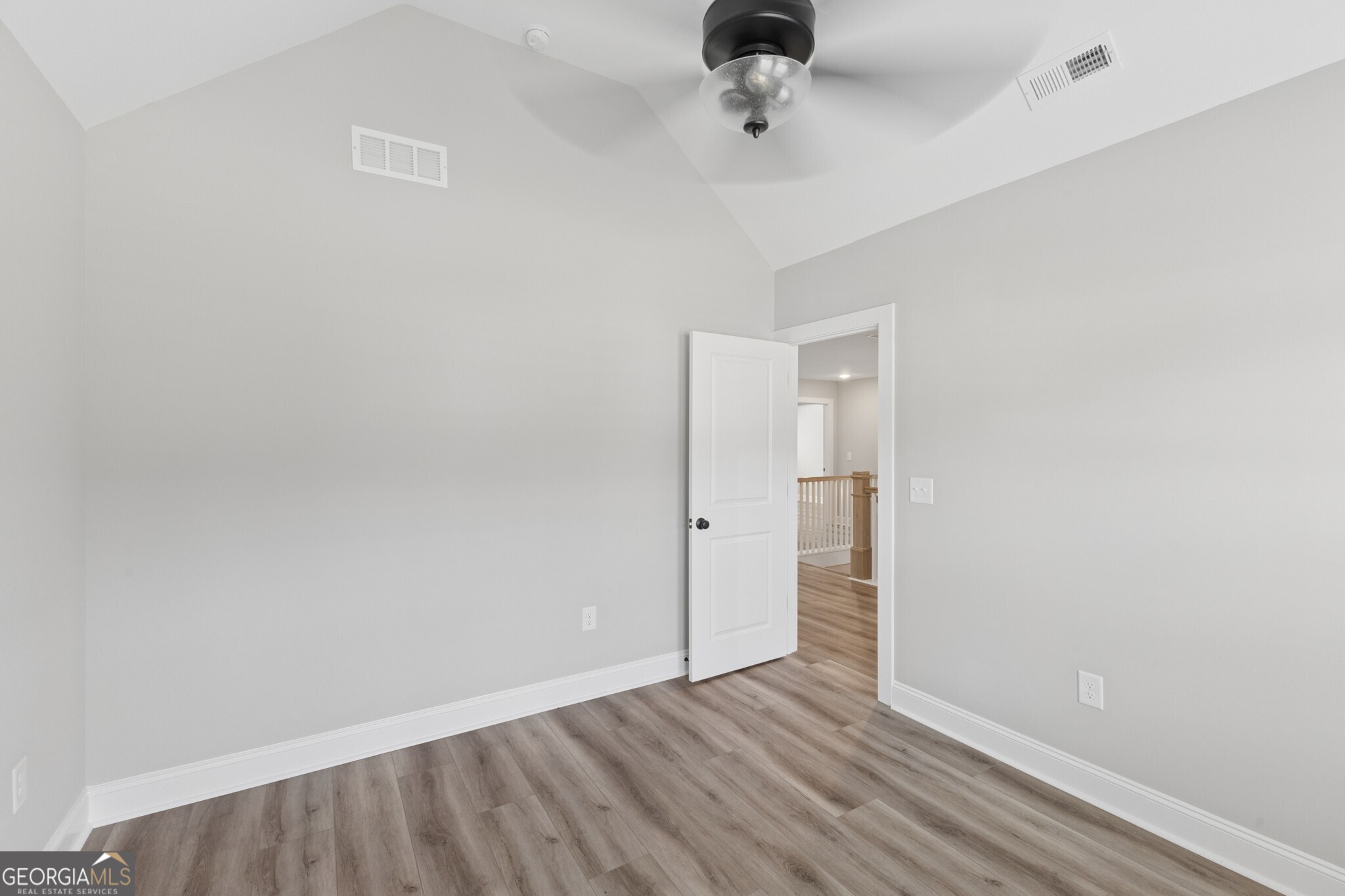 33 Ryeland