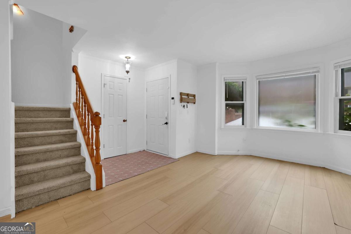 3166 Corner Oak Drive