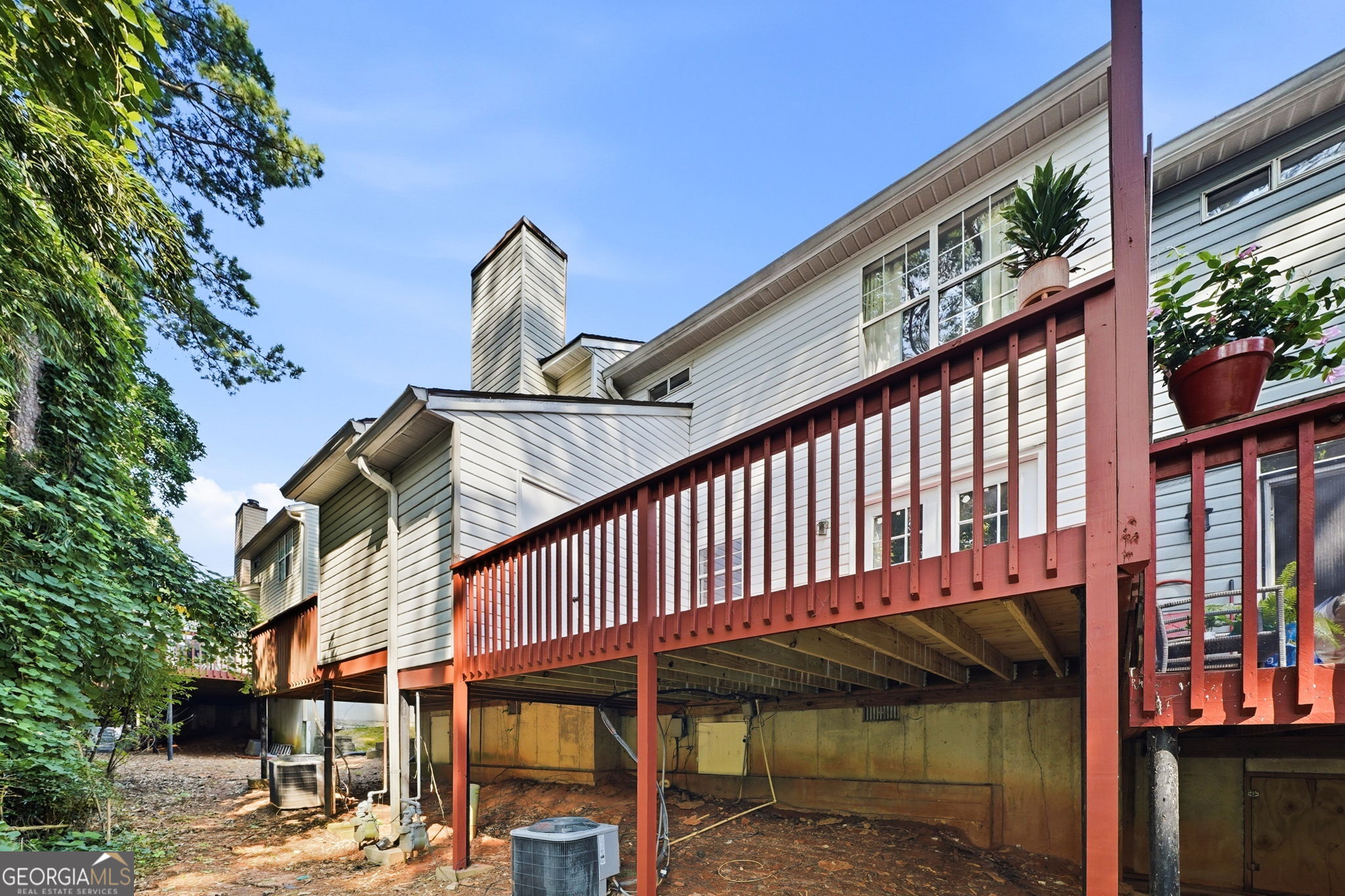 6422 Wedgeview Drive