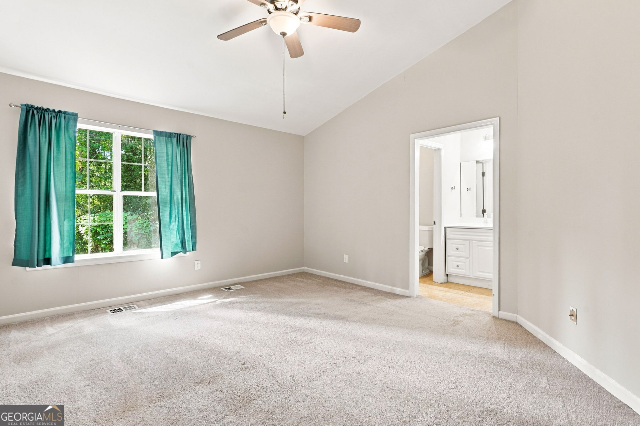 6422 Wedgeview Drive