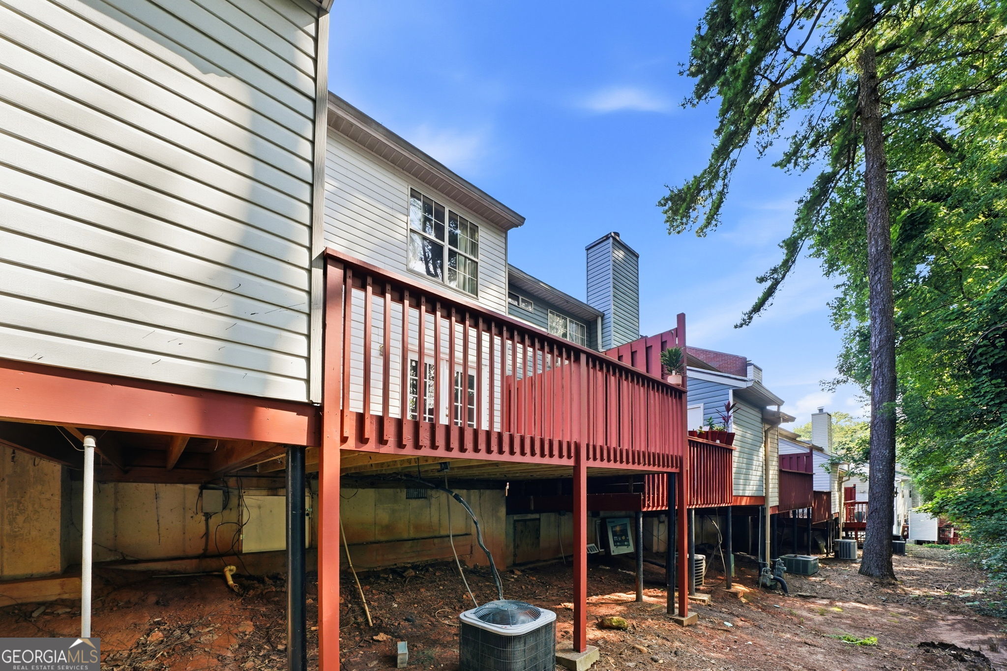 6422 Wedgeview Drive