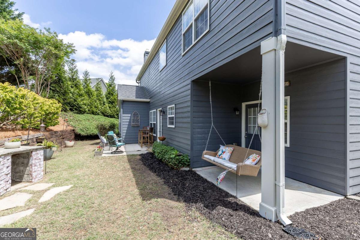 933 Cruce Lake Drive
