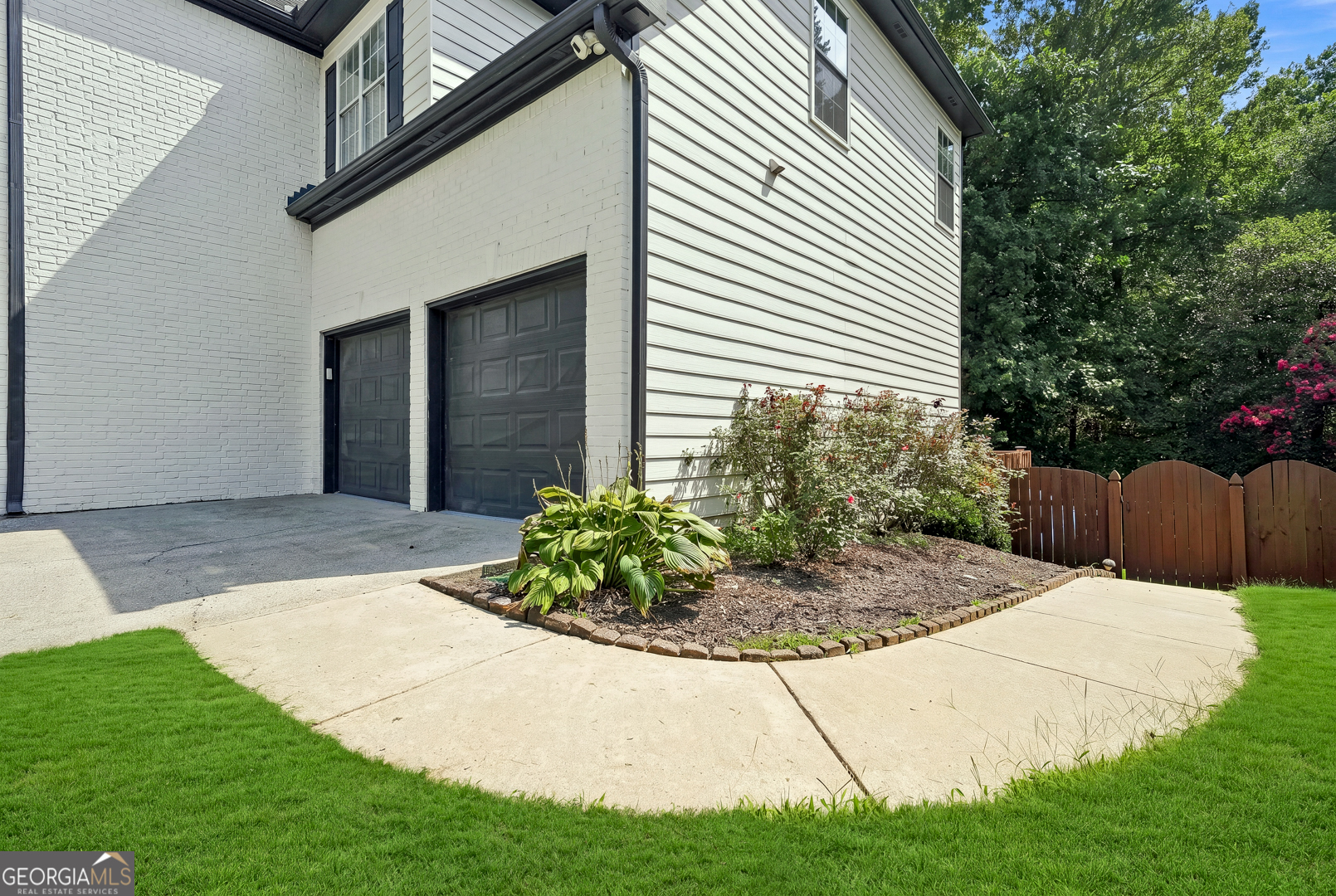 2150 Pendleton Place