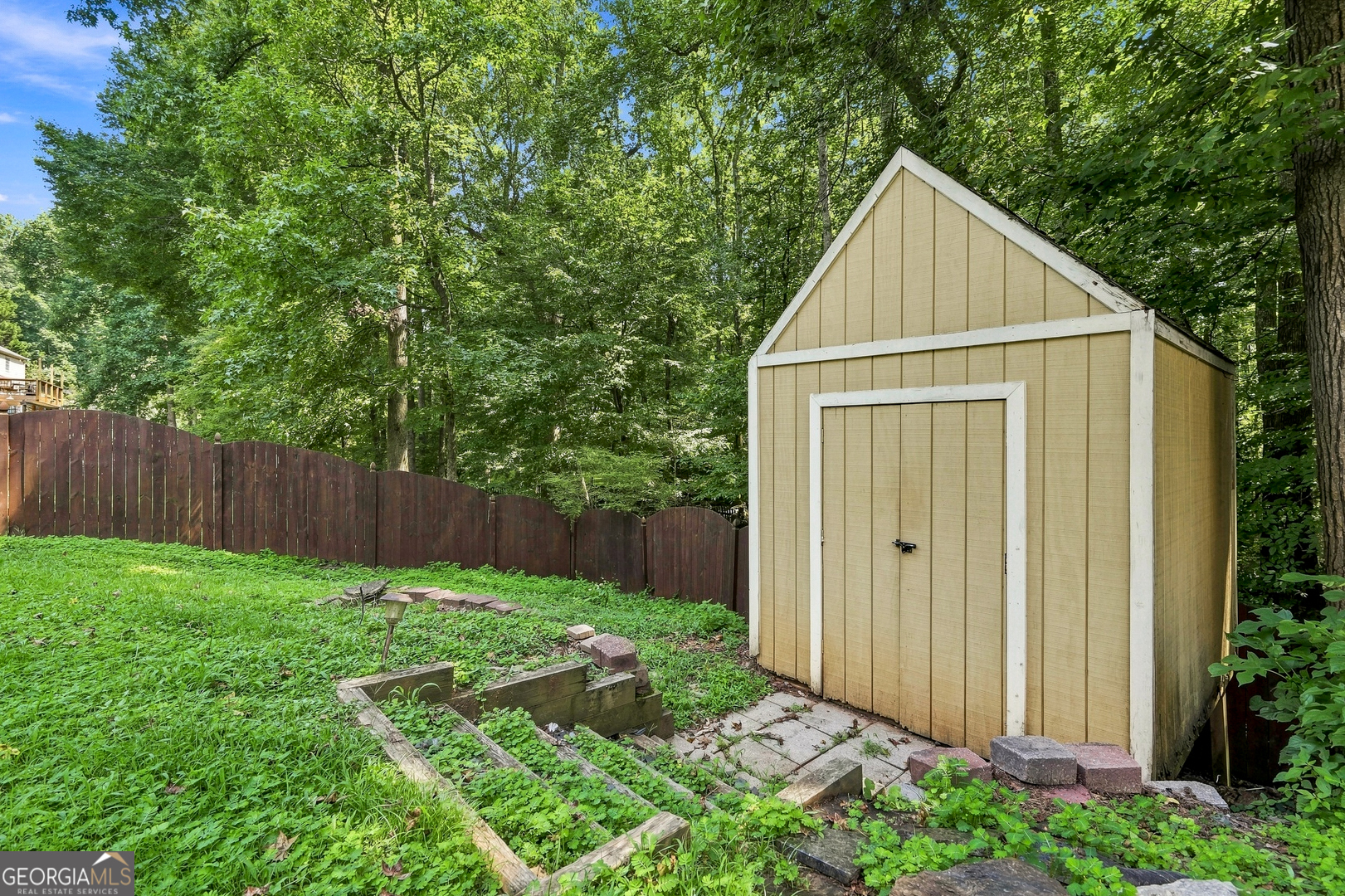 2150 Pendleton Place