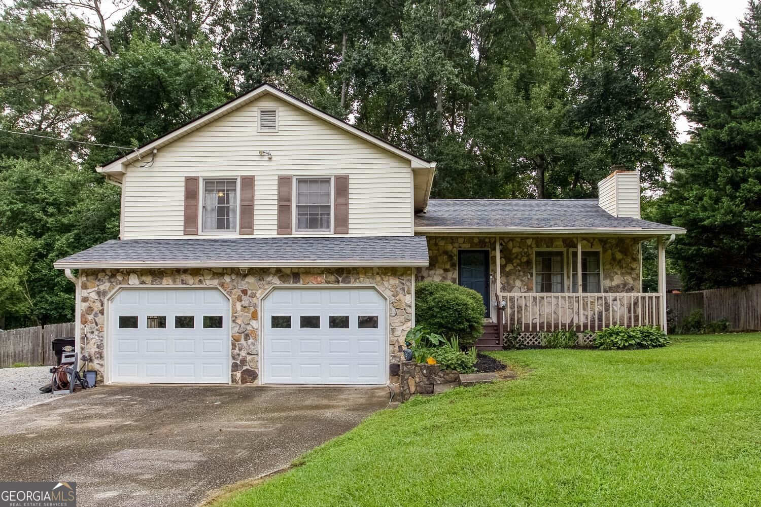 312 Harris Oaks