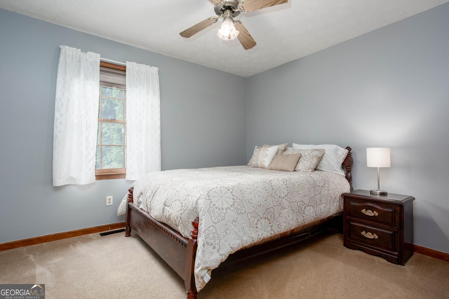 312 Harris Oaks
