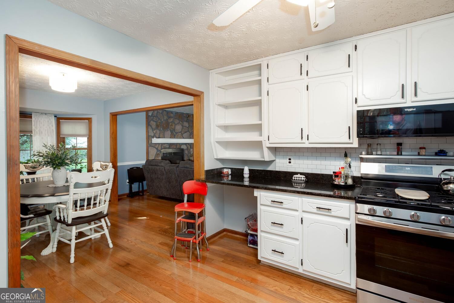 312 Harris Oaks