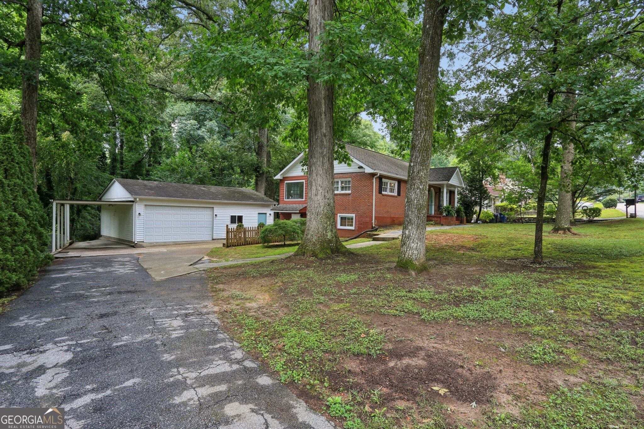 980 Brookdale Drive