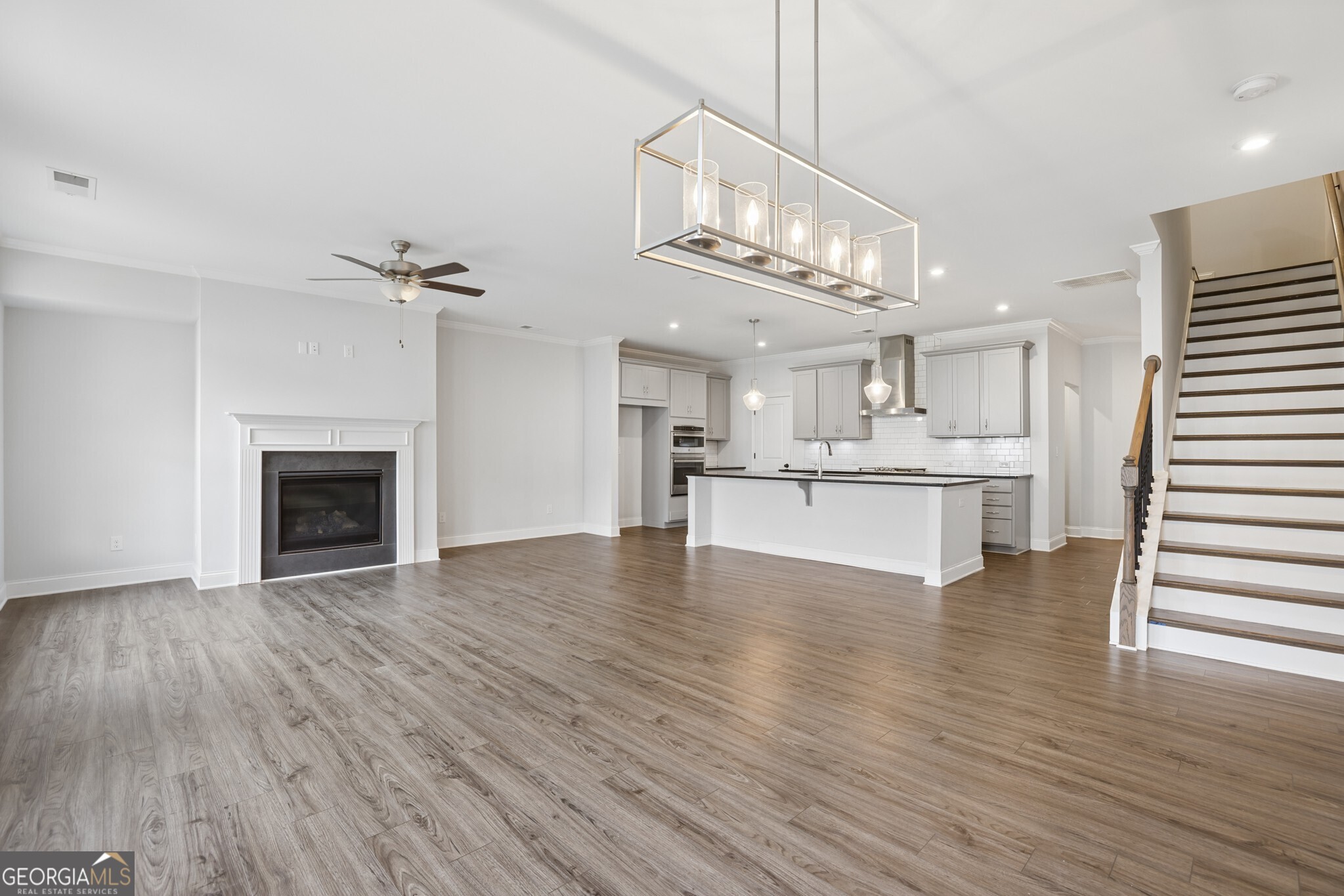 6160 Sweet Bay Lane