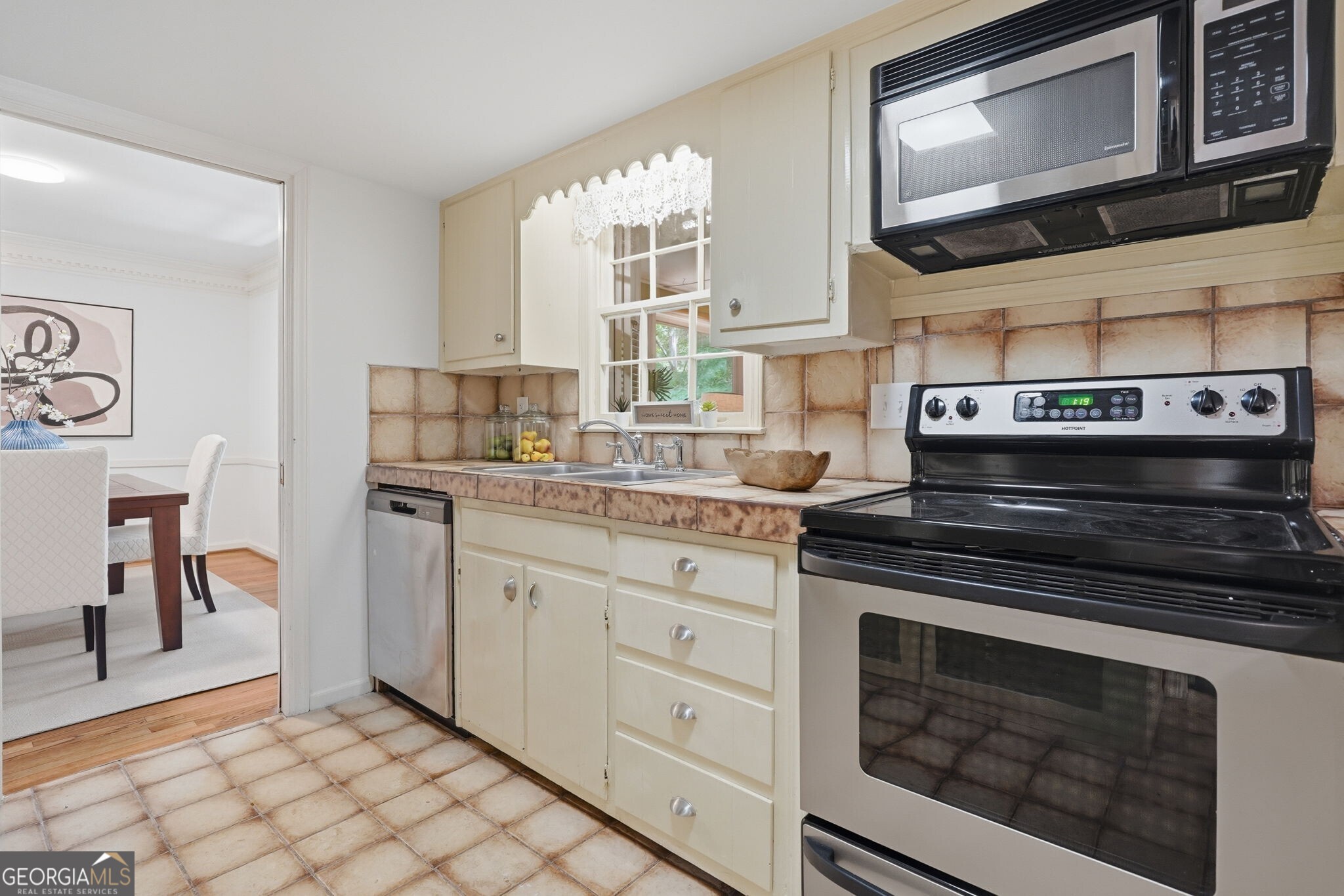 2896 Faraday Court