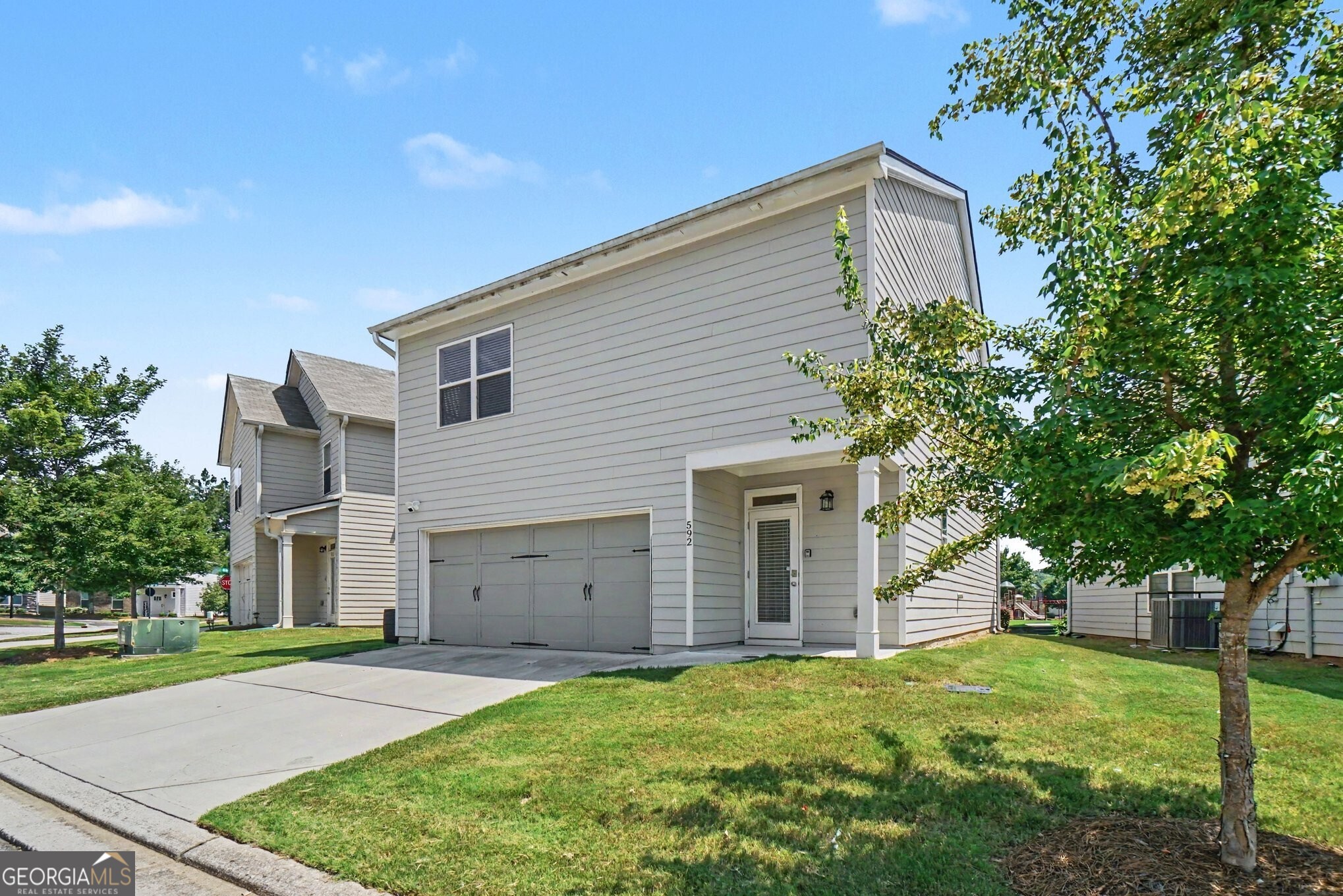 592 Lofty Lane SW