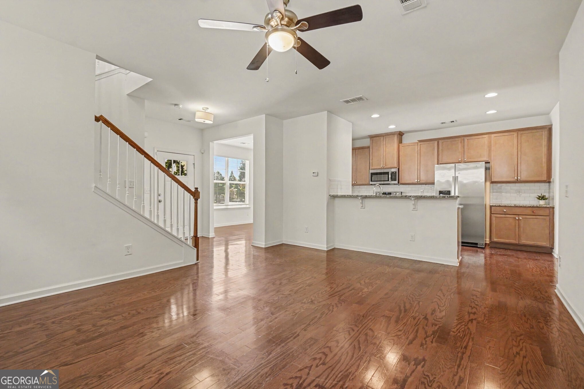 592 Lofty Lane SW