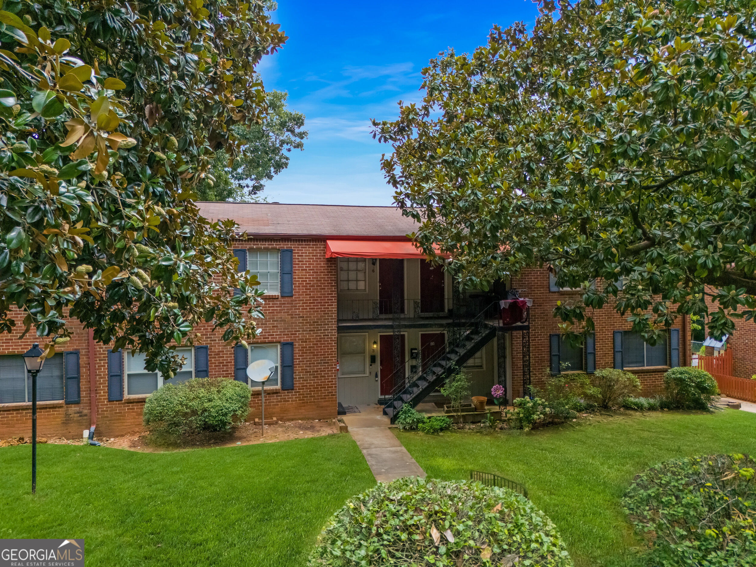 2427 lawrenceville # 3