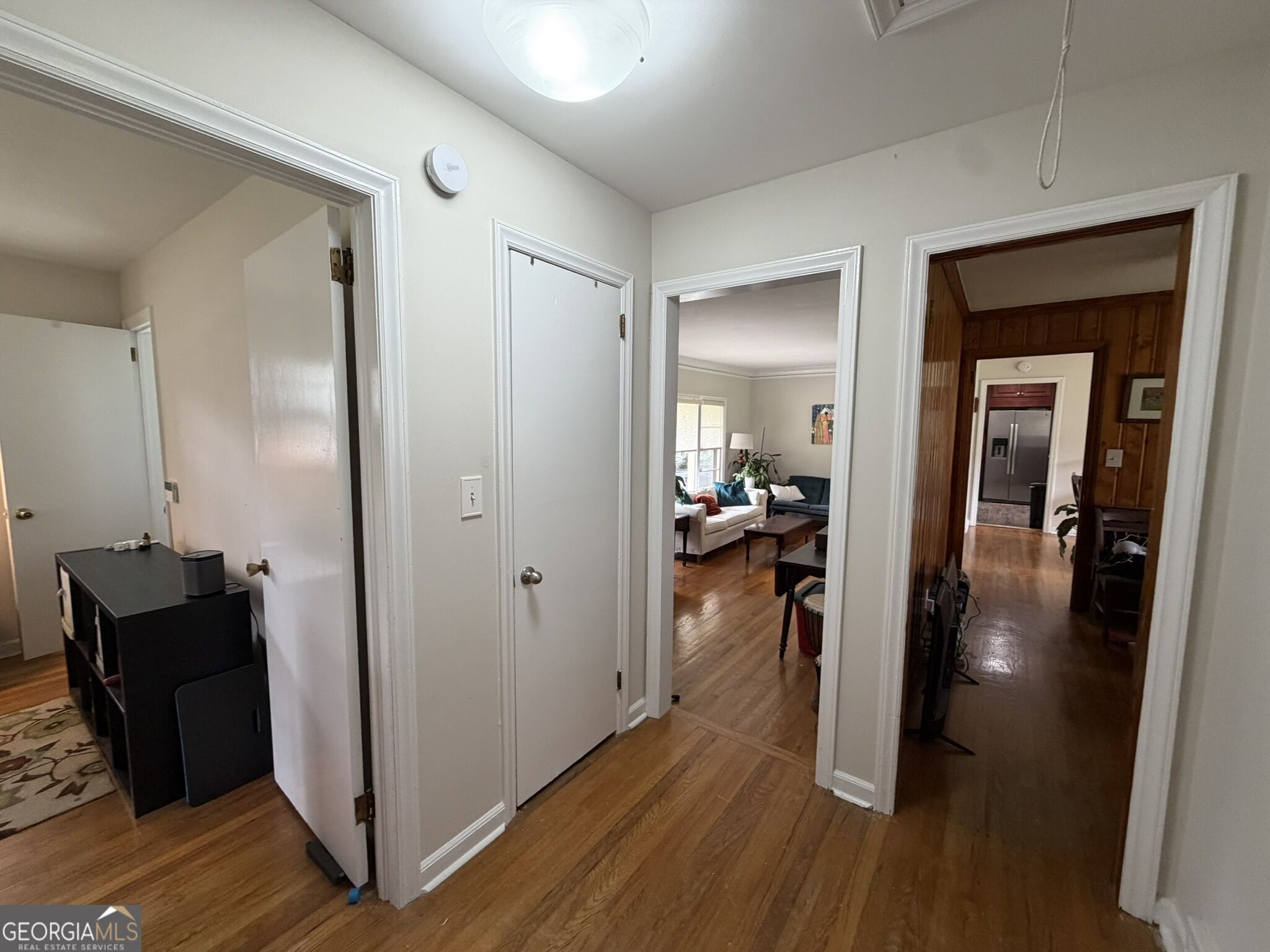 2465 Miriam Lane
