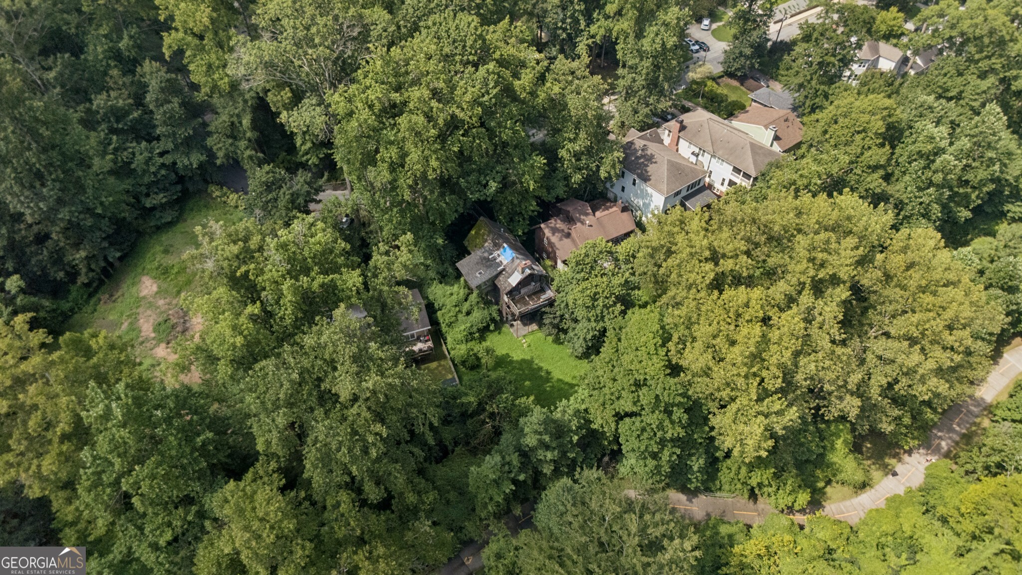 469 Overbrook Drive NW