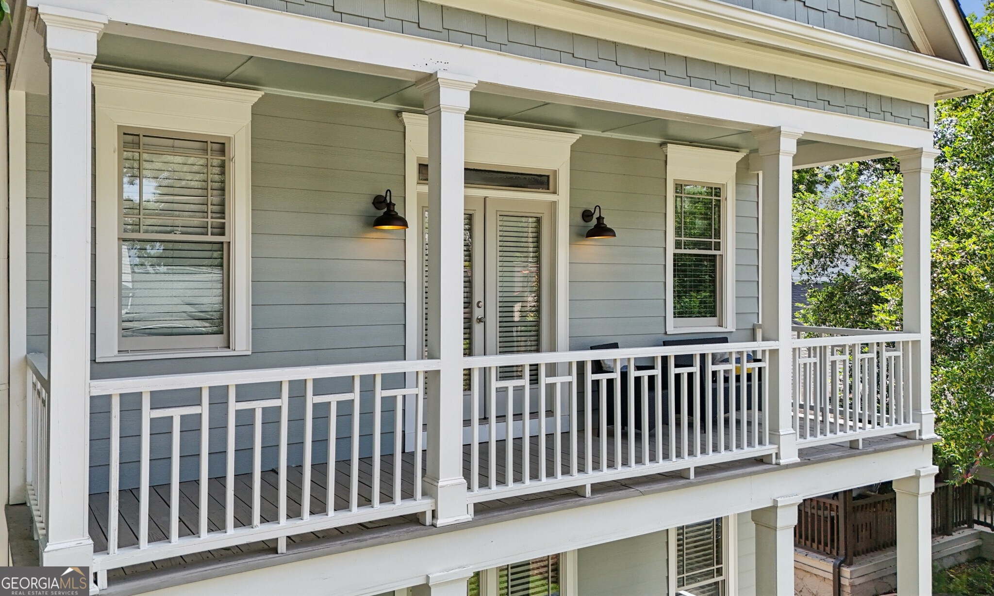 98 2nd Avenue SE