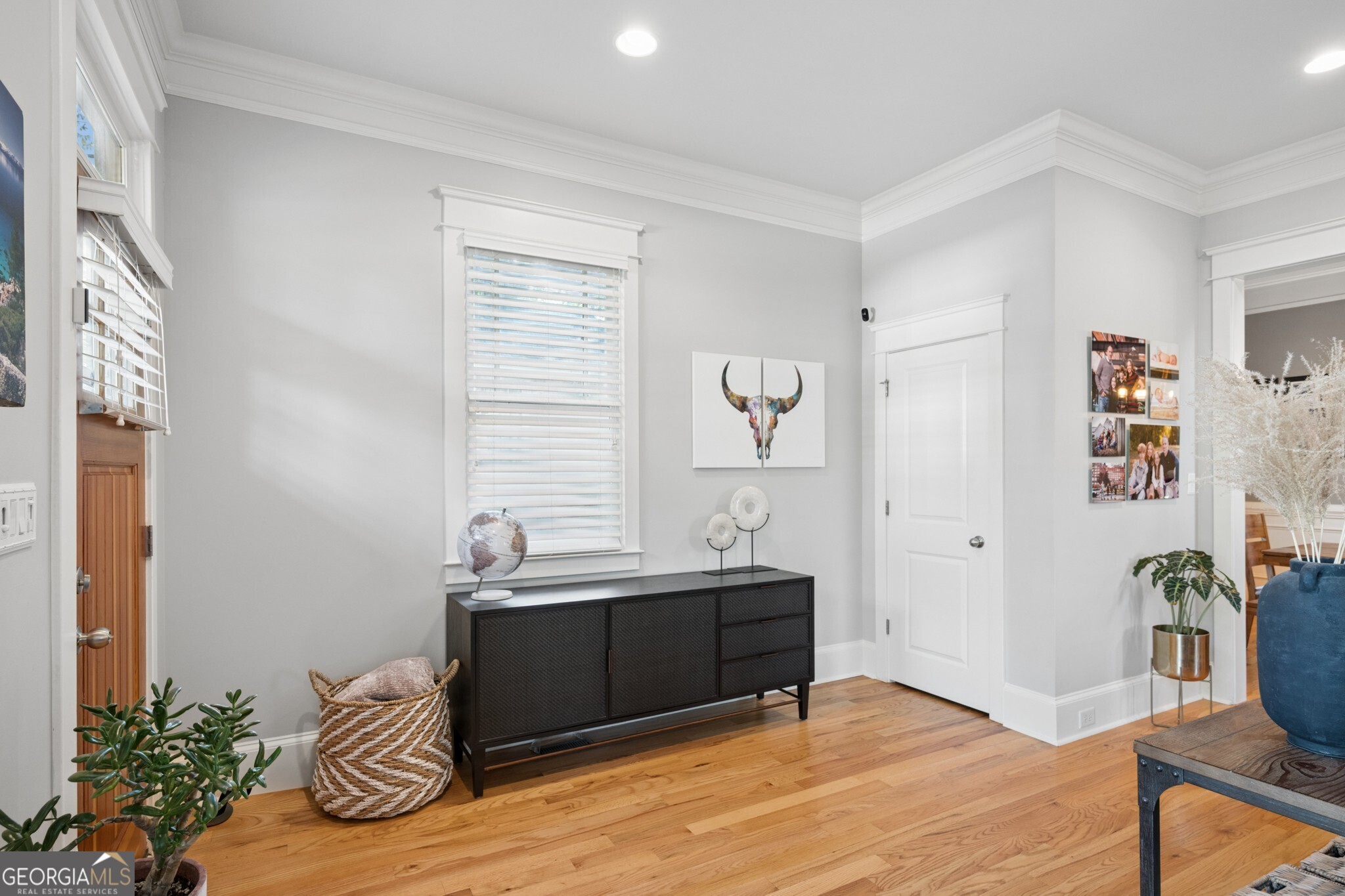 98 2nd Avenue SE