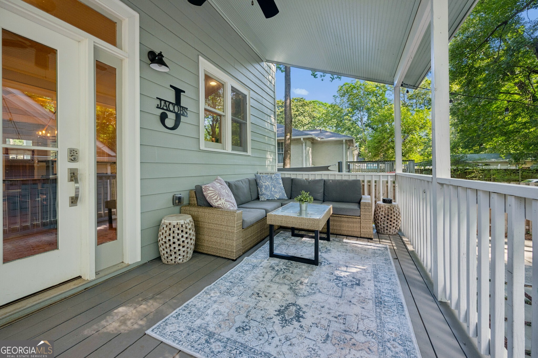98 2nd Avenue SE