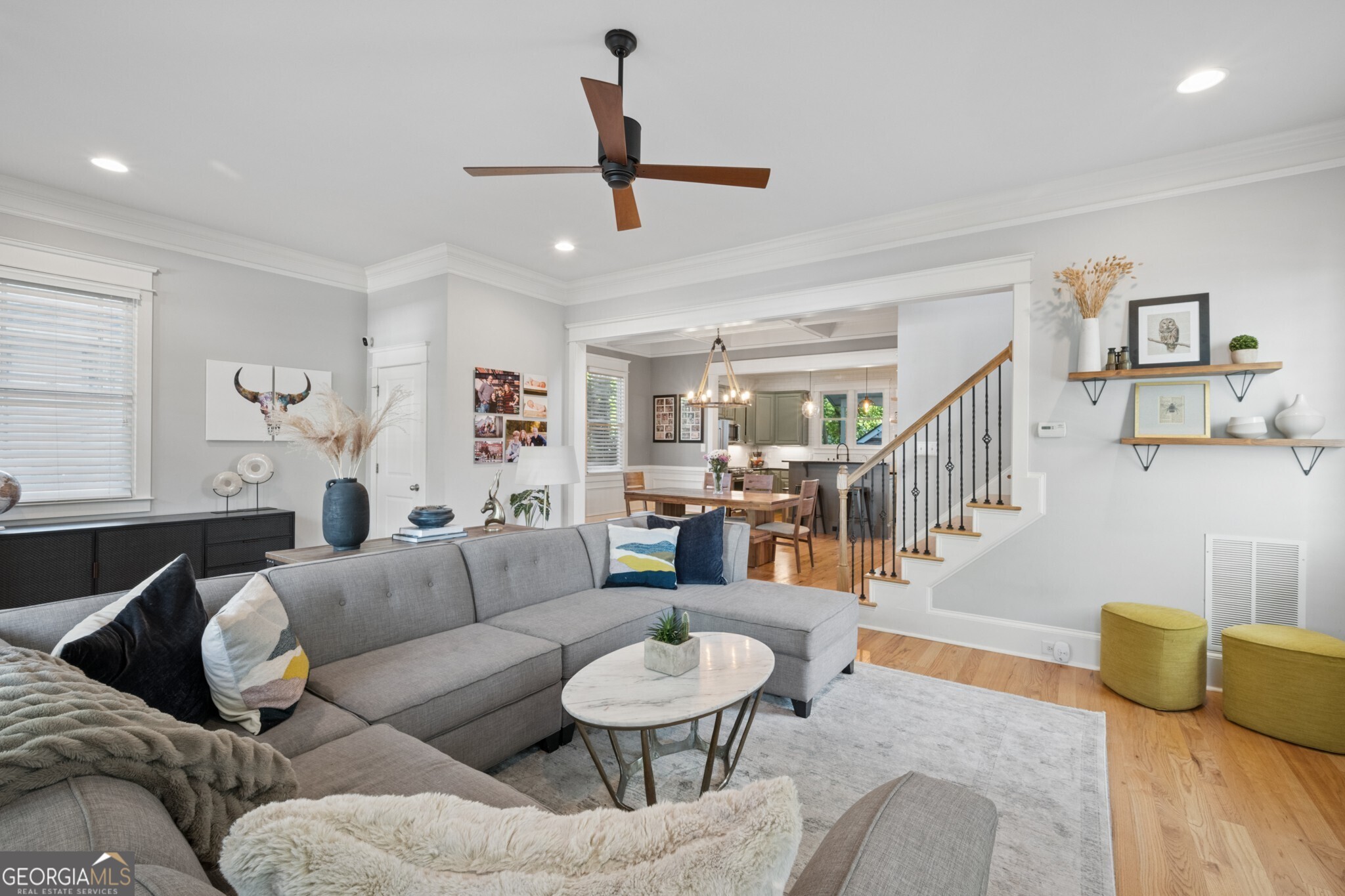 98 2nd Avenue SE