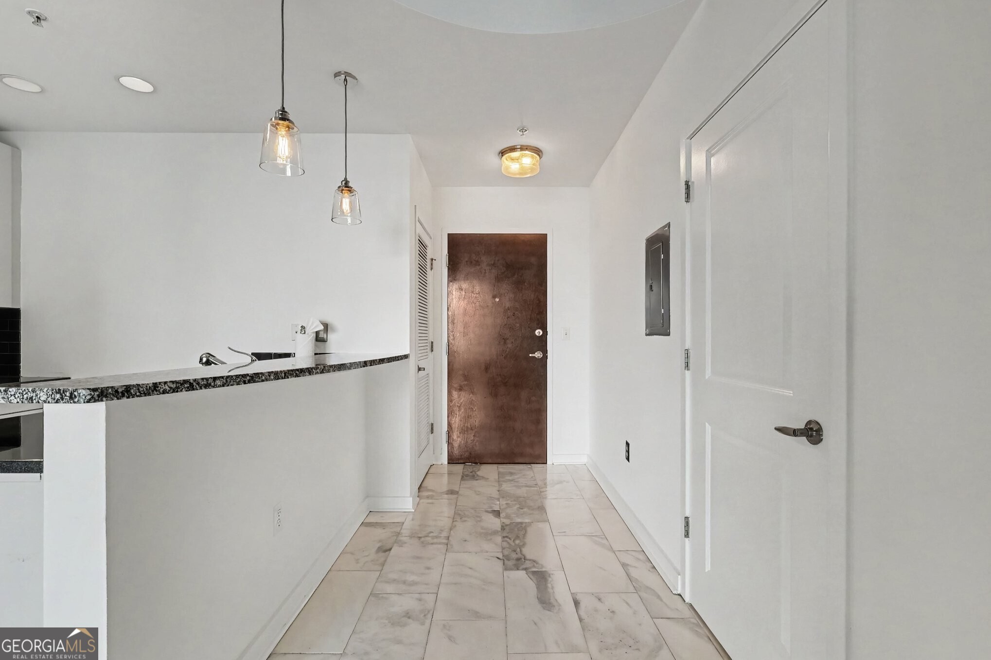 400 W Peachtree Street NW # 1812