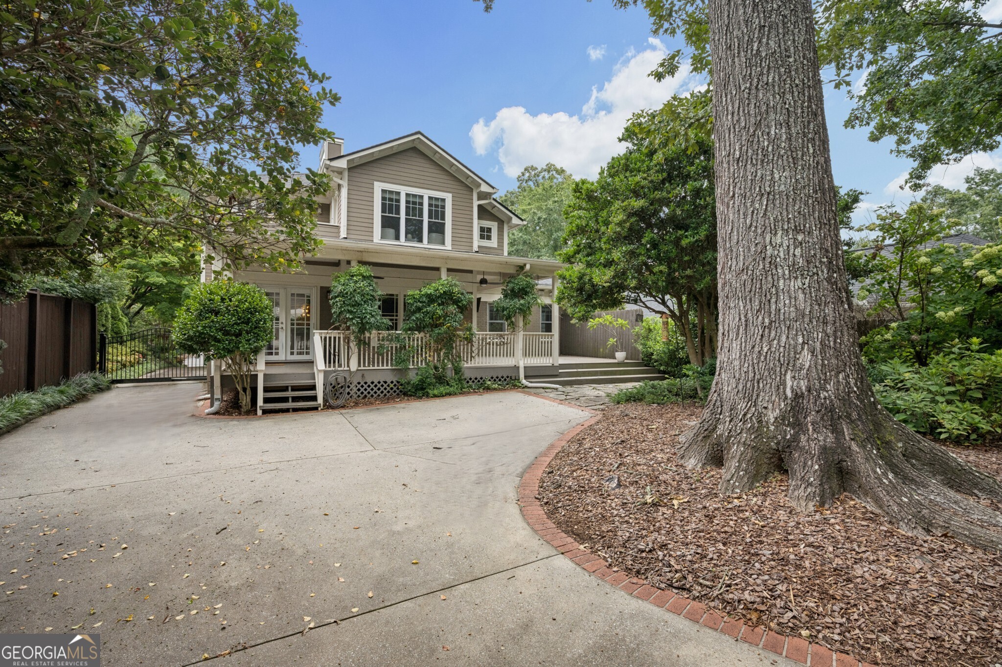 1248 Stillwood Drive NE