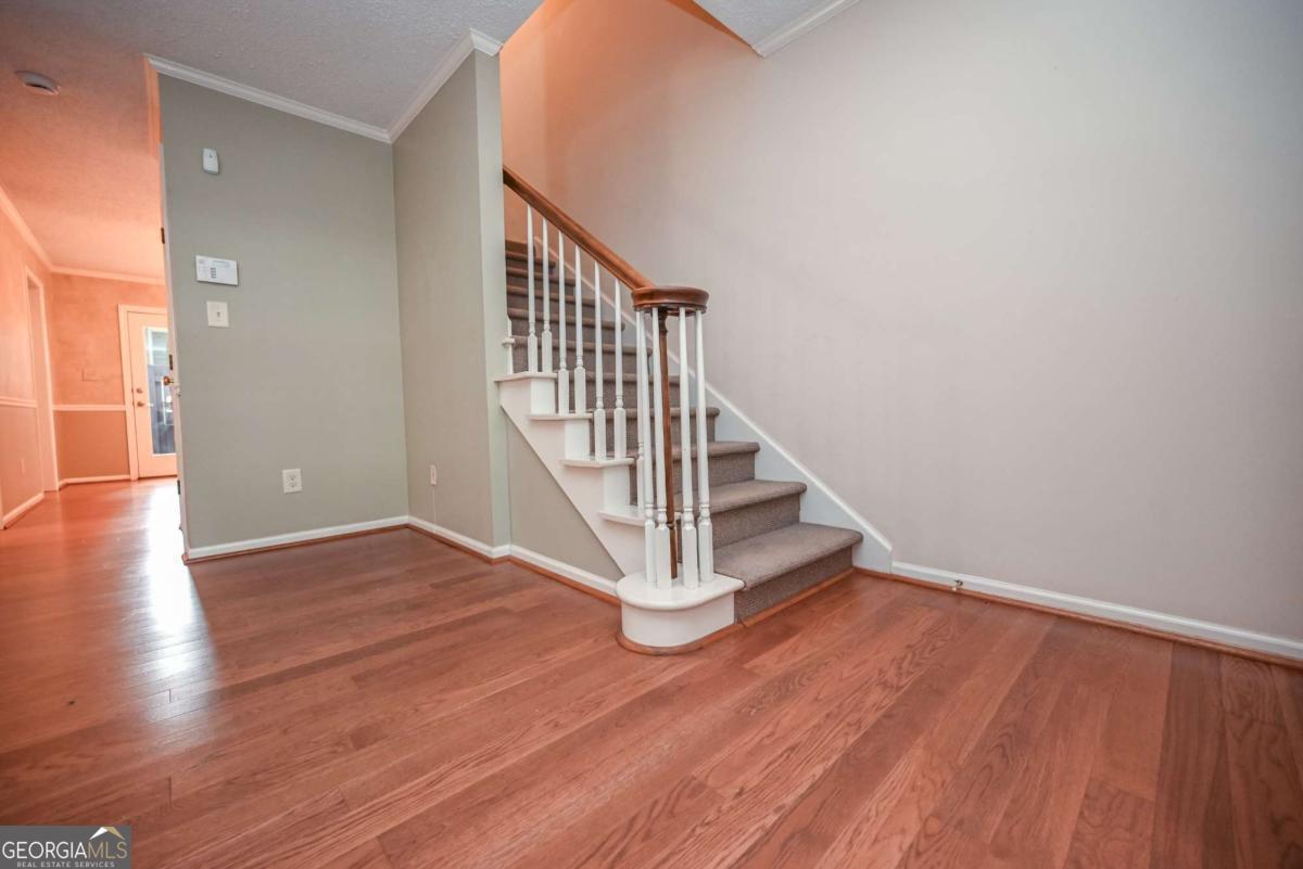 3427 Ashwood Lane