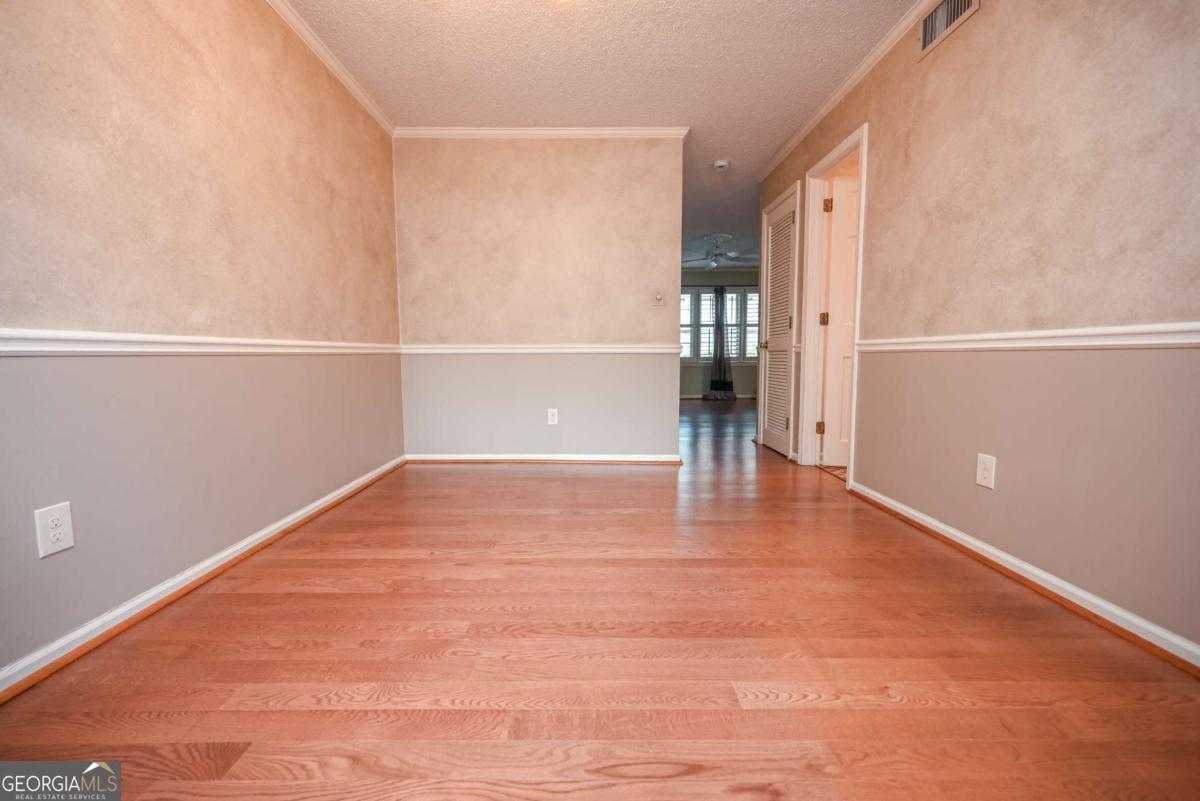 3427 Ashwood Lane