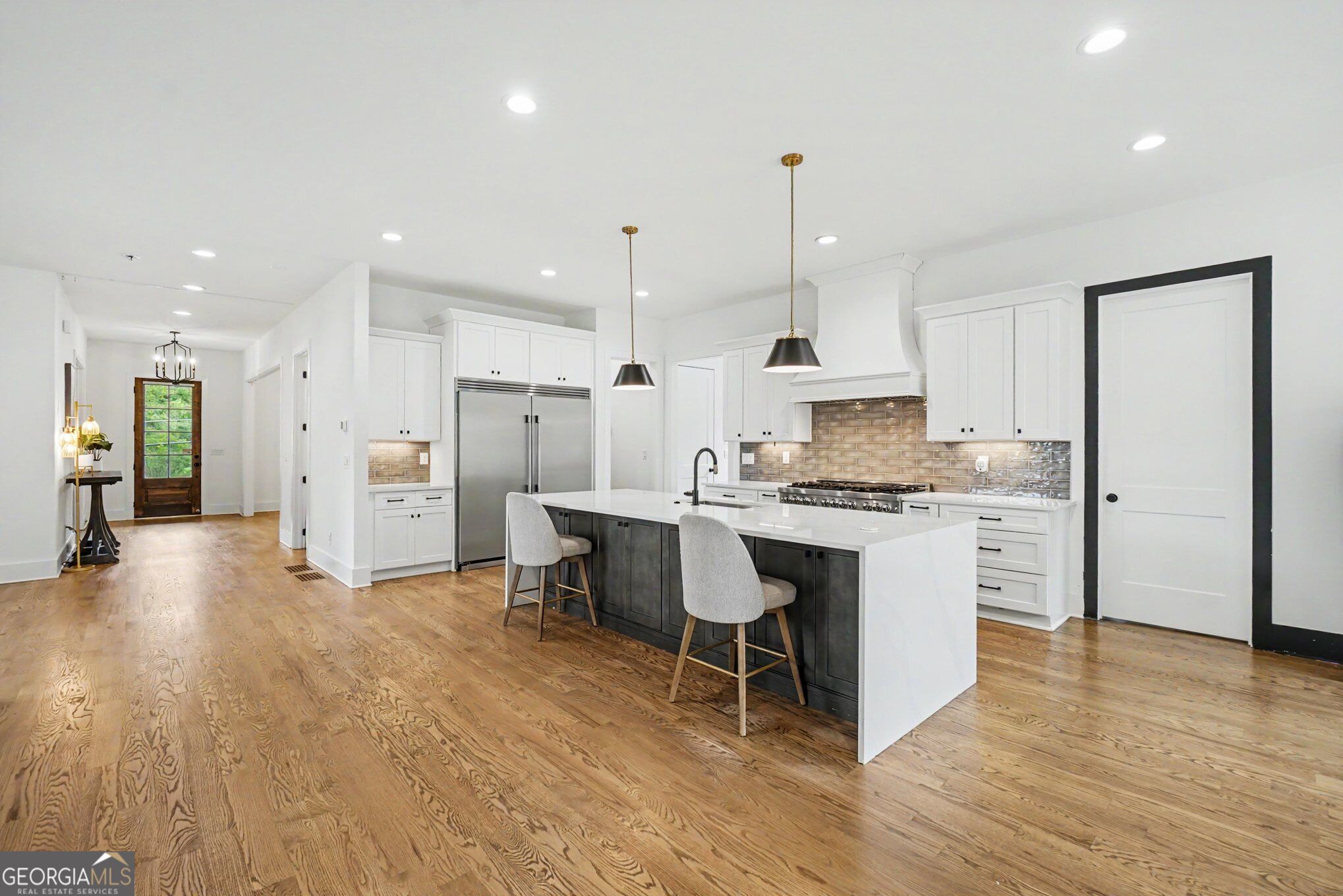 609 Reed Road SE