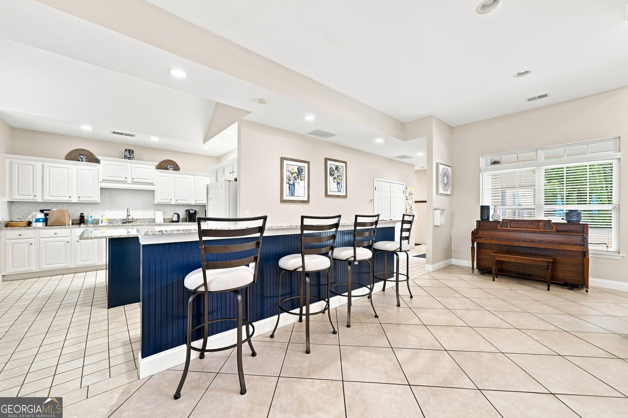 3204 Village Lane
