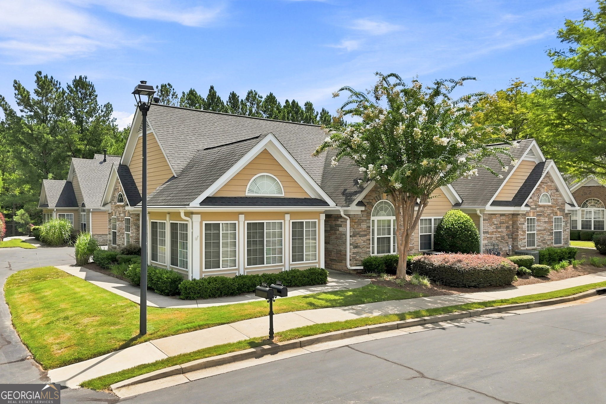 3204 Village Lane