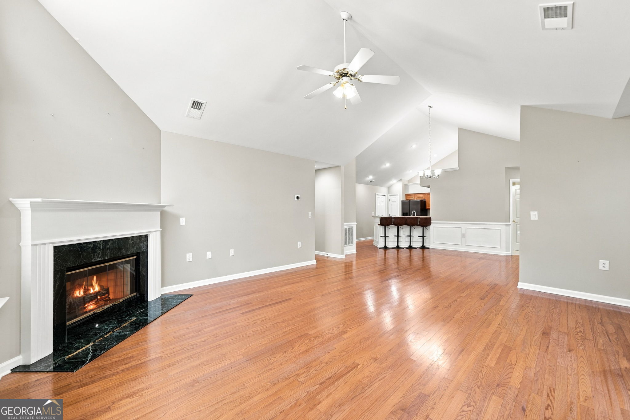 3204 Village Lane
