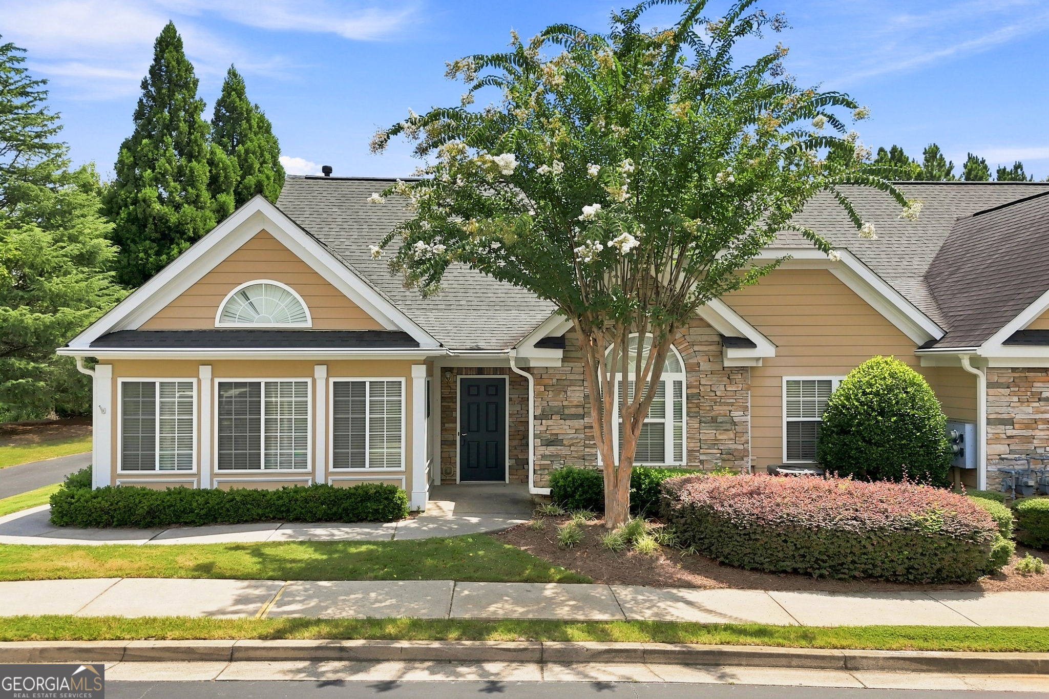 3204 Village Lane