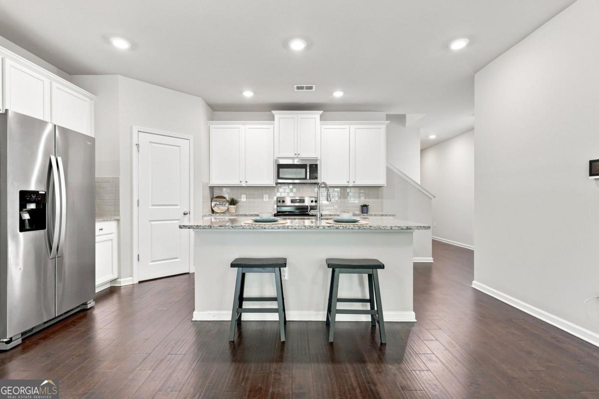 1620 Jacobs Way