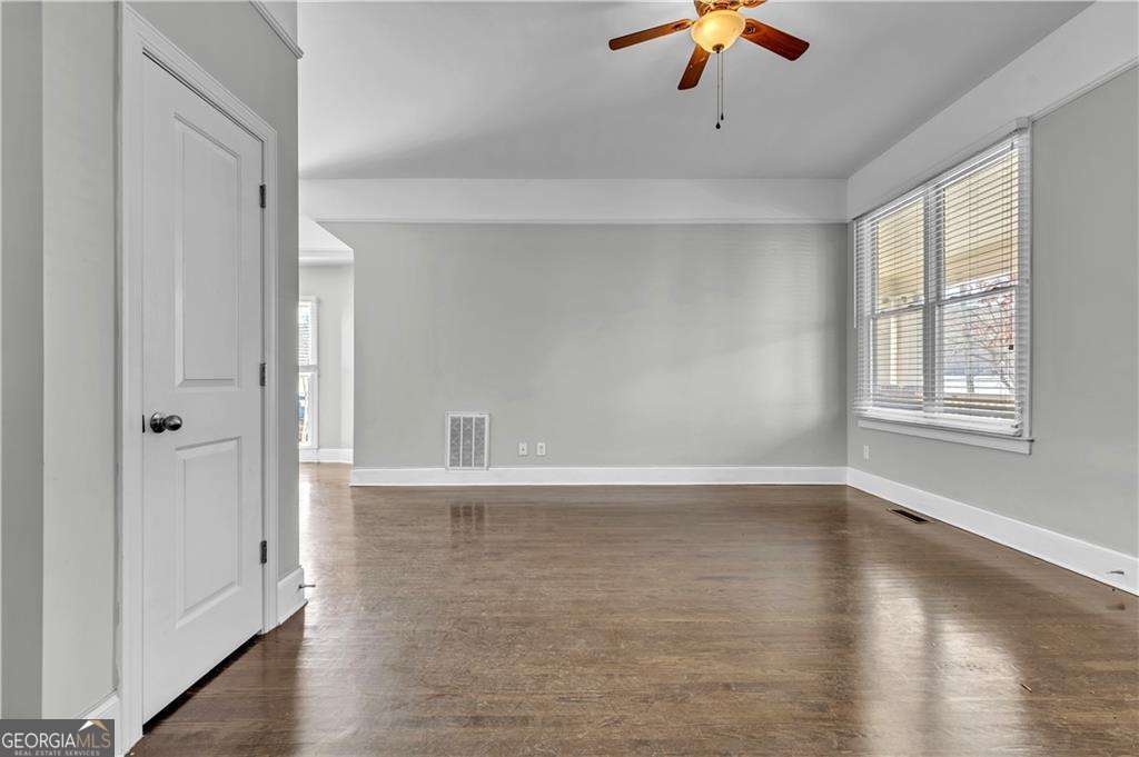 94 Lucy Street SE # B