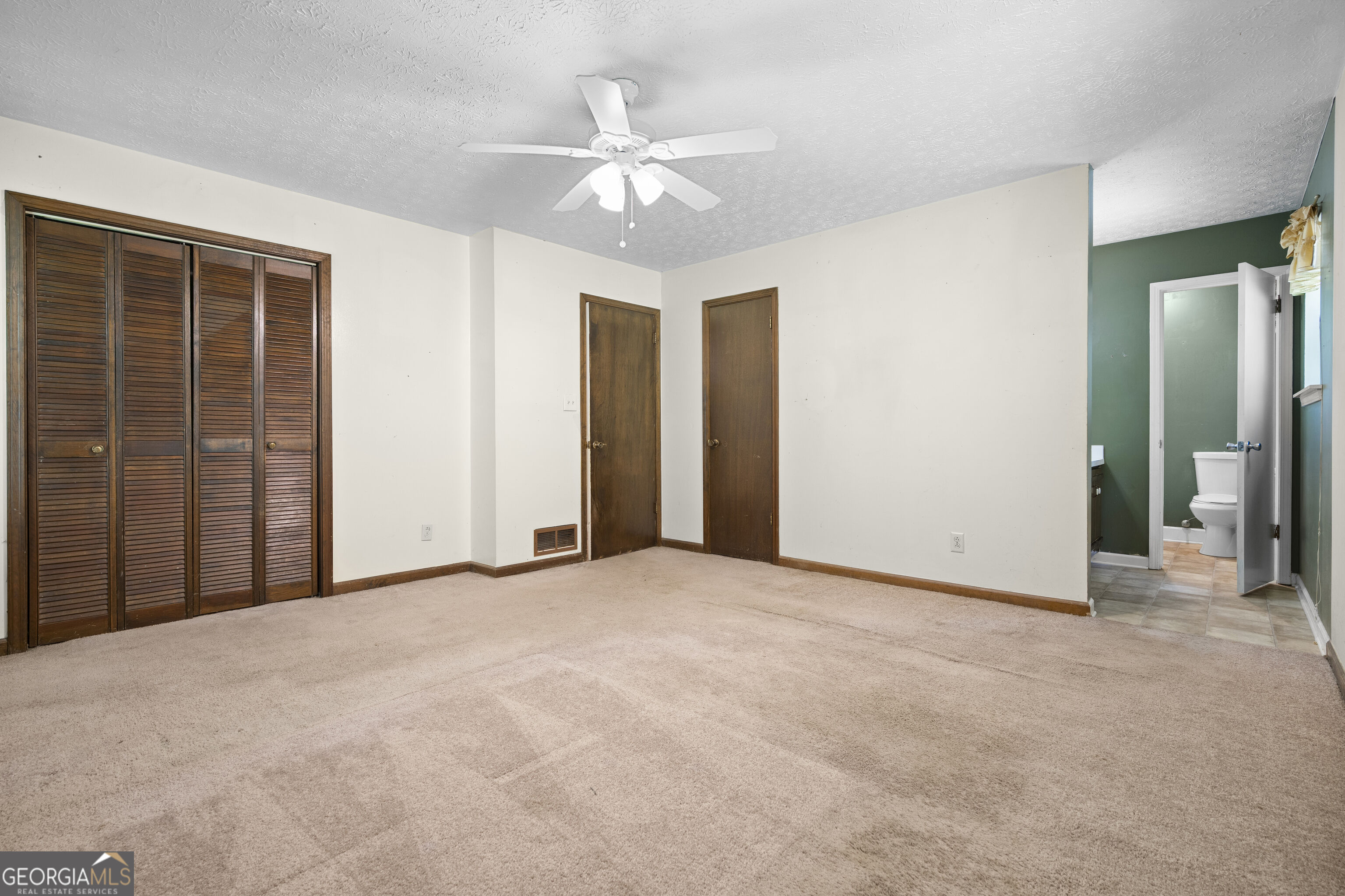 2656 Royal Oak Court