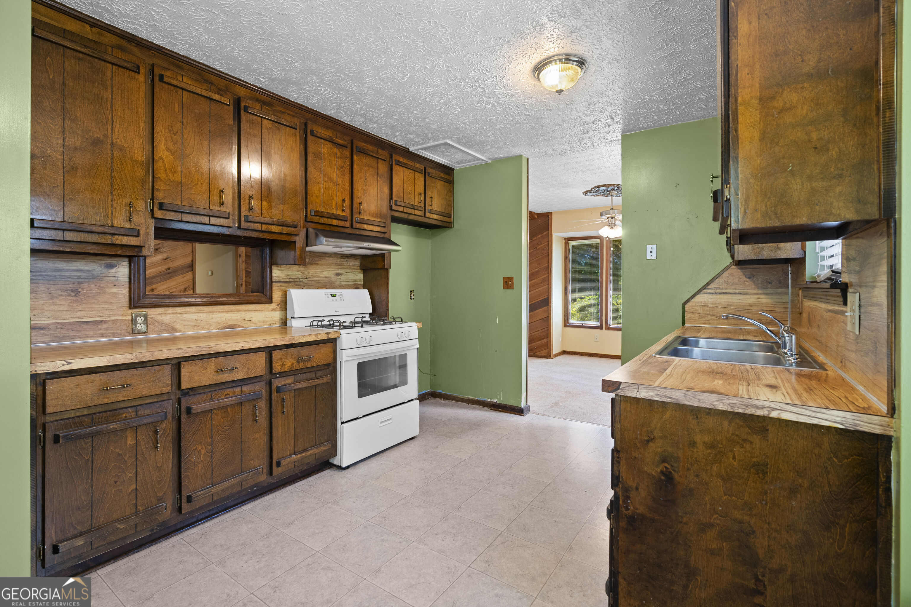 2656 Royal Oak Court