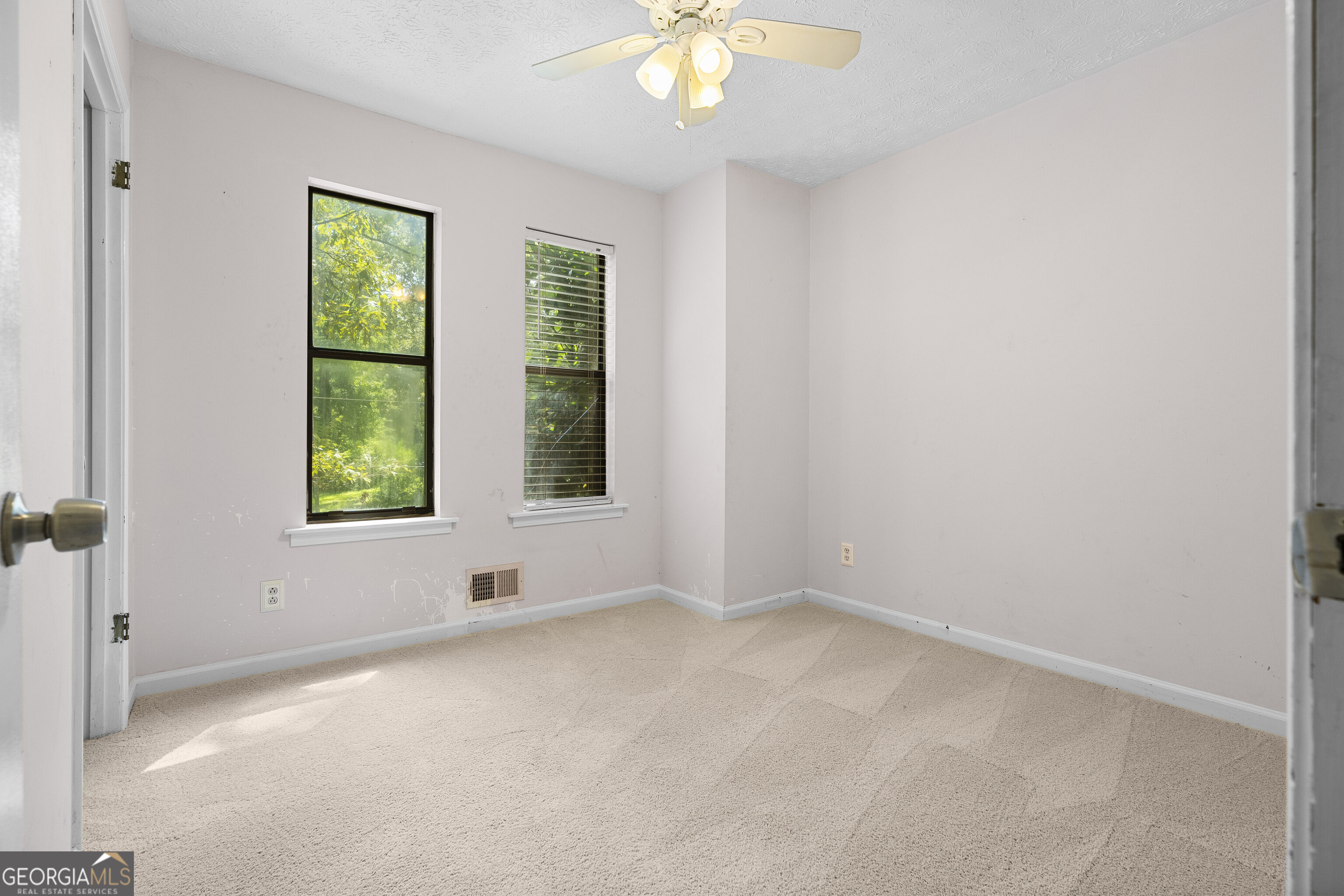 2656 Royal Oak Court
